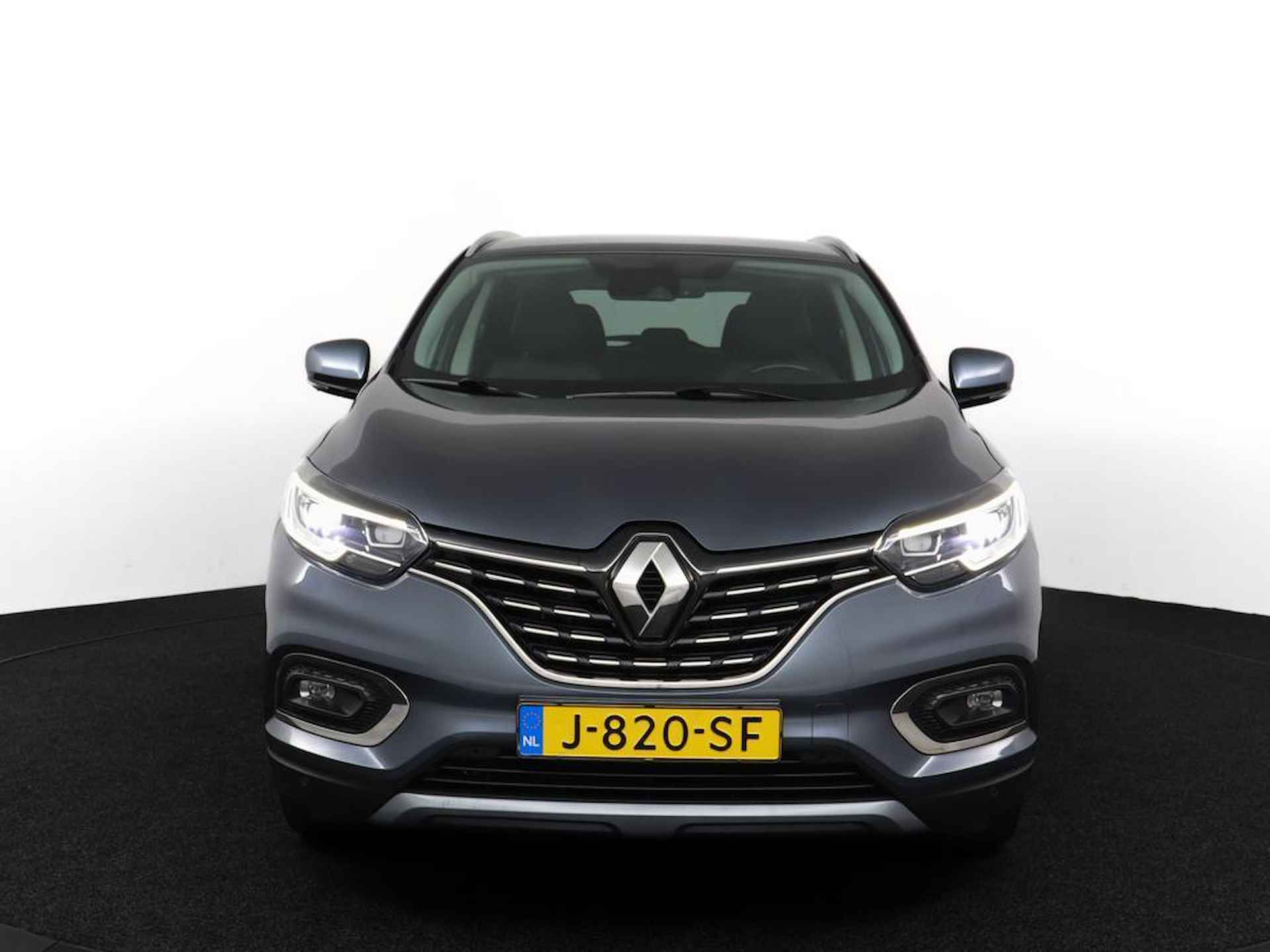 Renault Kadjar 1.3 TCe Intens | Leer | 19'' Yohan Velgen | Navigatie | Achteruitrijcamera | Trekhaak | Led Pure Vision Koplampen | Getint Glas | Elektr. Verst. Bestuurdersstoel - 2/48