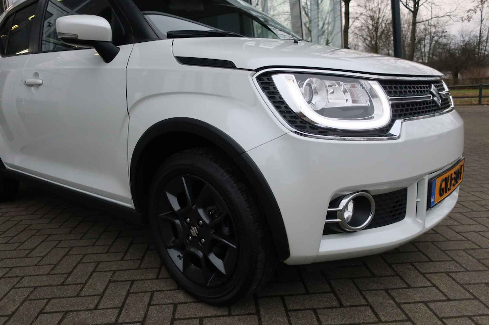 SUZUKI Ignis 1.2 SMART HYBRID SELECT, Navi, Apple Carplay/ Android Auto, Clim - 12/31