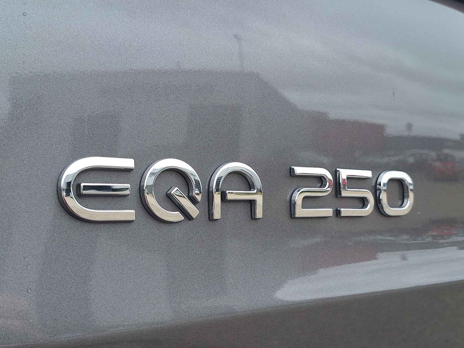 Mercedes-Benz EQA 250 67 kWh | Achteruitrijcamera | Elektrische achterklep | Showmodel SALE - 41/42