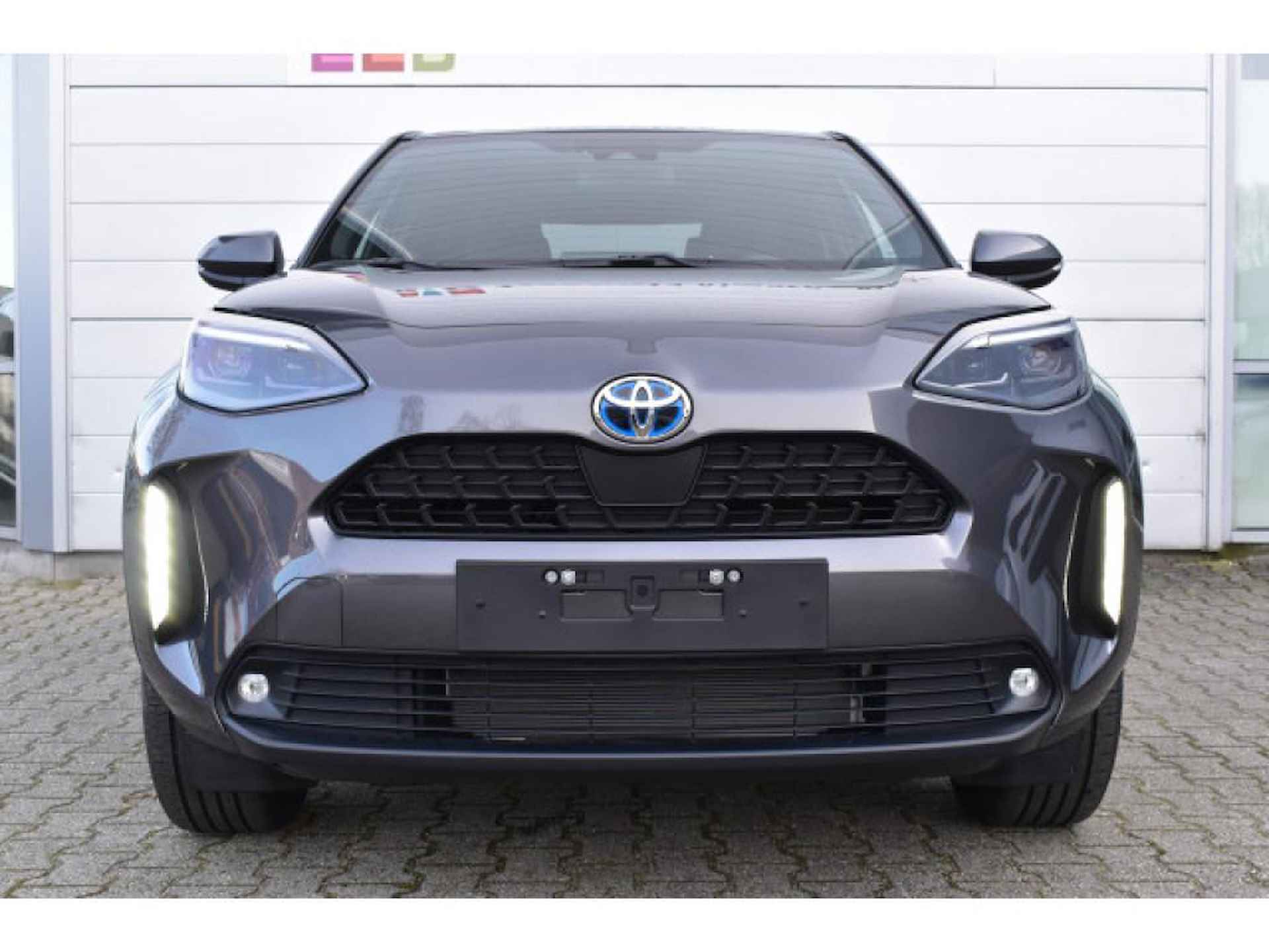 Toyota Yaris Cross Toyota Yaris Cross 1.5 Hybrid 130 Dynamic Special Leverbaar Janauri 2025! - 2/20