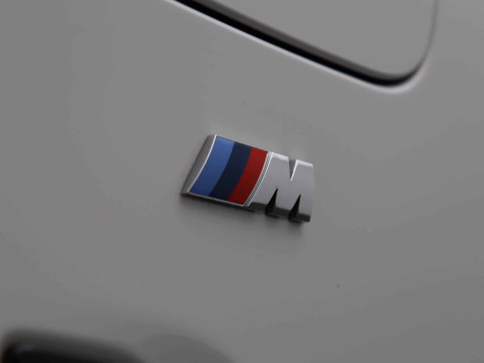 BMW 5-serie 530e High Executive | M-pakket | Navigatie | Shadow Line | Camera | Parkeersensoren  | Head up Display | Laser LED verlichting | - 18/51