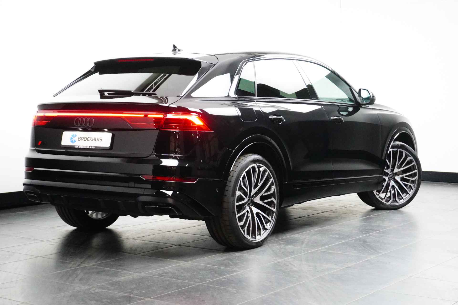 Audi Q8 60 TFSIe 490PK Quattro Pro Line S Competition | PANORAMADAK | TREKHAAK | LEDER - 5/34