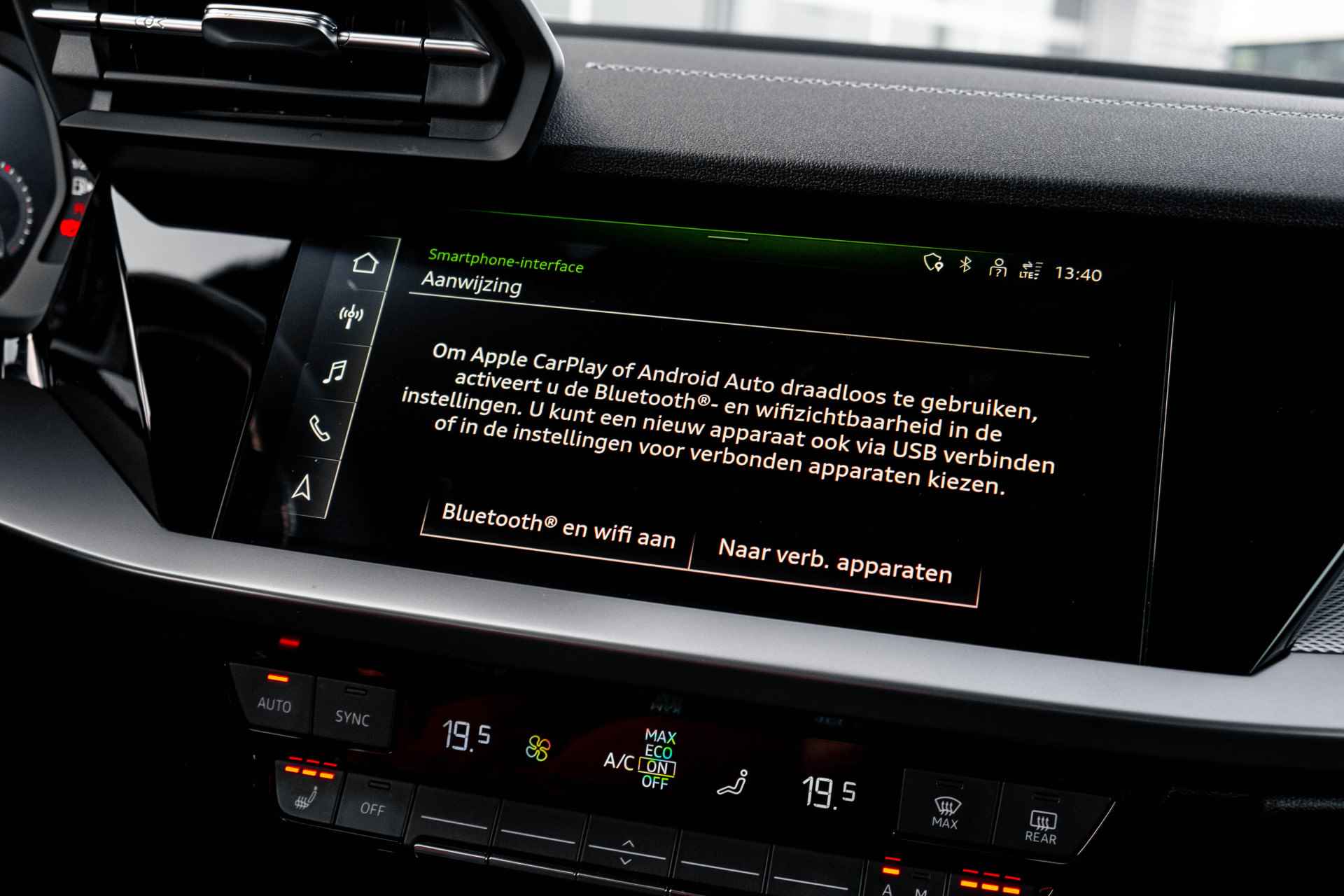 Audi A3 Sportback 30TFSI 110PK S edition | Stoelverwarming | Parkeersensoren Voor & Achter | Automatisch Dimmende Binnenspiegel | - 59/65