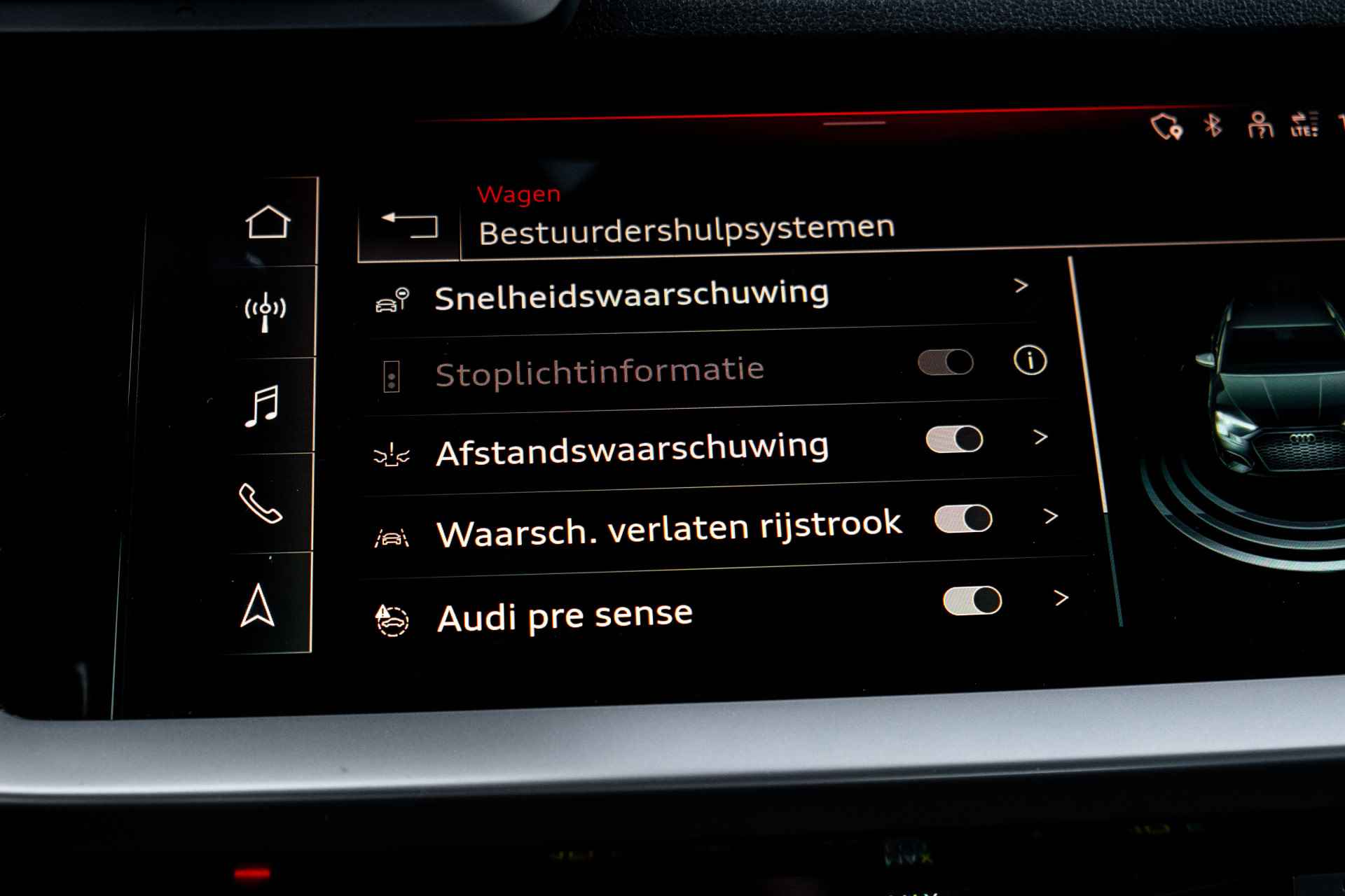 Audi A3 Sportback 30TFSI 110PK S edition | Stoelverwarming | Parkeersensoren Voor & Achter | Automatisch Dimmende Binnenspiegel | - 62/65