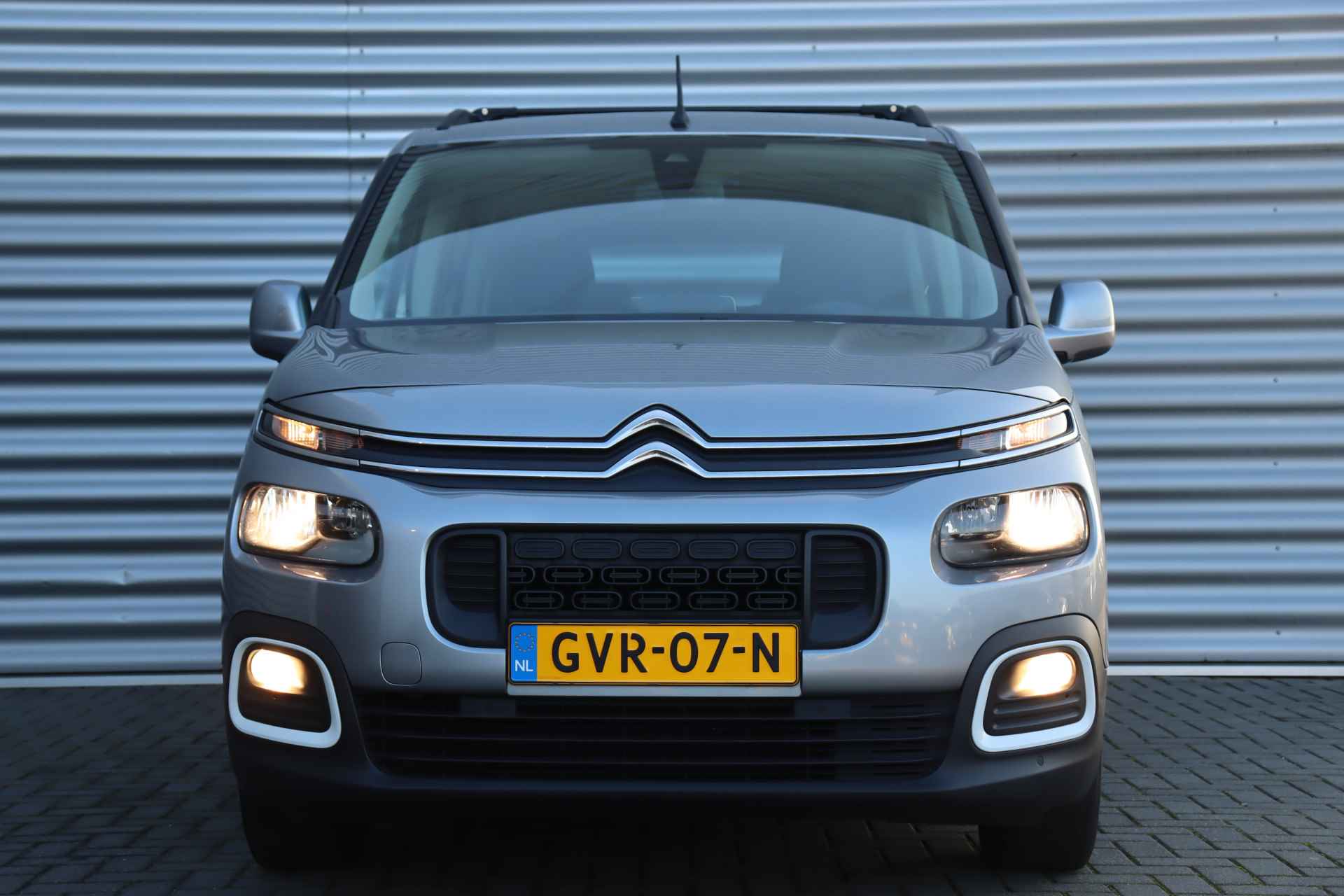 Citroën Berlingo 1.2 PURETECH 130PK 7-ZITS FEEL AUTOMAAT / NAVI / CLIMA / LED / PDC / BLUETOOTH / CRUISECONTROL / 1E EIGENAAR / NIEUWSTAAT !! - 6/33