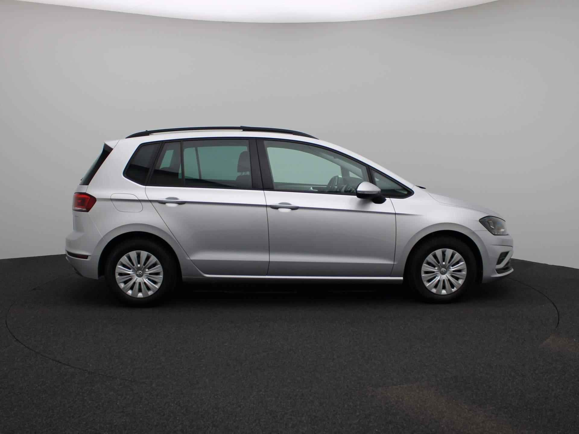 Volkswagen Golf Sportsvan 1.0 TSI Comfortline | Panoramadak | Camera | Navigatie | Climate Control | - 6/35