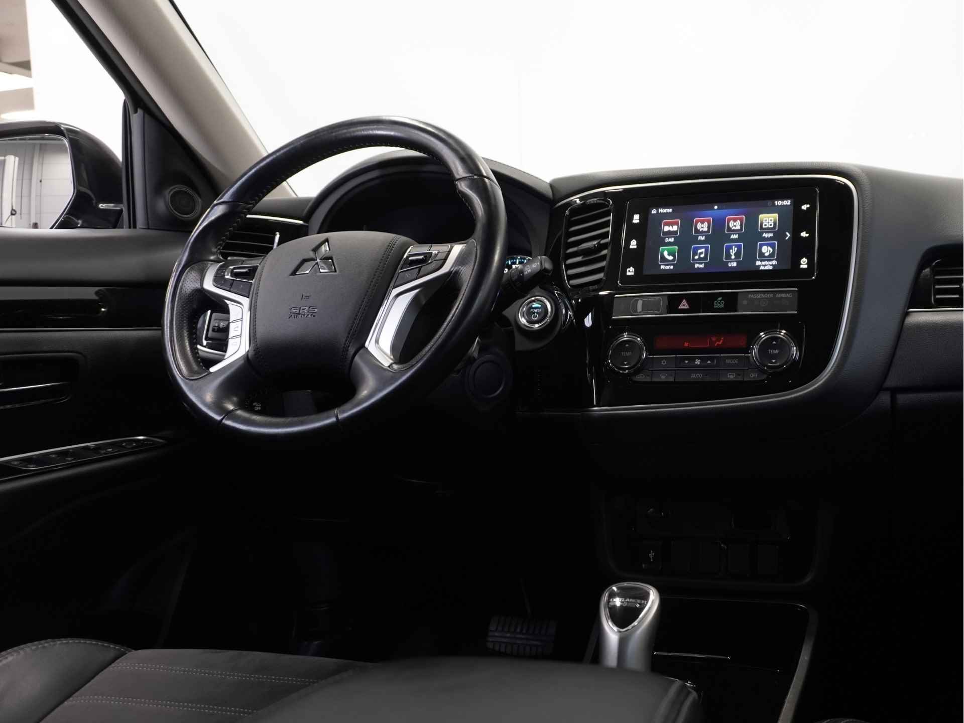 Mitsubishi Outlander 2.4 PHEV Pure+ | Trekhaak | Apple Carplay / Android Auto | - 30/44