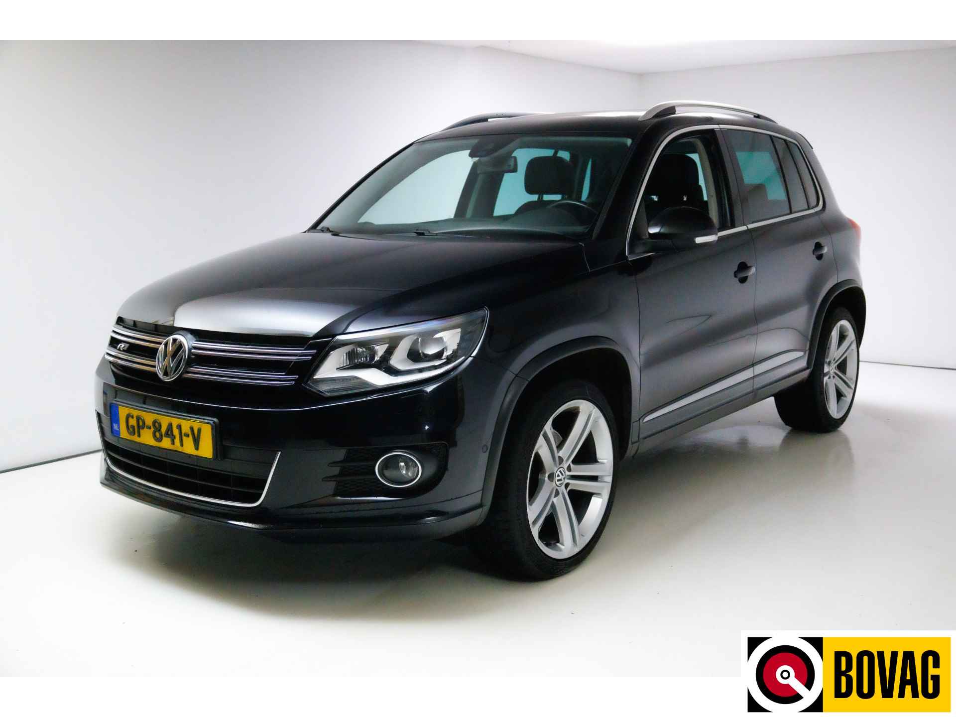 Volkswagen Tiguan 2.0 TDI R-Line Edition 4Motion 177 PK Leer, Panoramdak, Navigatie, Adap. demping, Elec. trekhaak, Stoelverwarming - 22/24