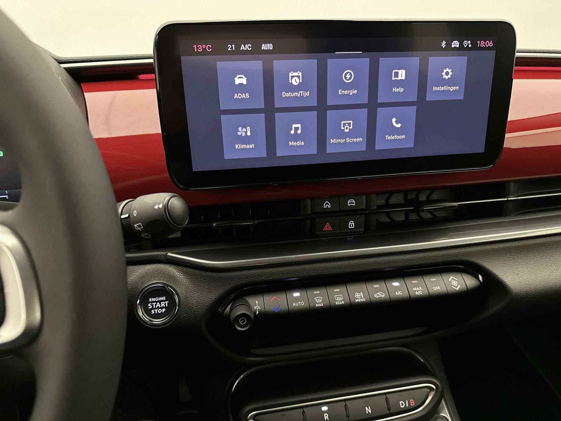 Fiat 600e EV RED 54 kWh 156 pk | Navigatie via Apple Carplay/Android Auto | Parkeersensoren Achter | Keyless Start | LED Koplampen | DAB Ontvanger | Volledig Digitaal Instrumentenpaneel | Climate Control | Cruise Control | LED Mistlampen | - 23/31