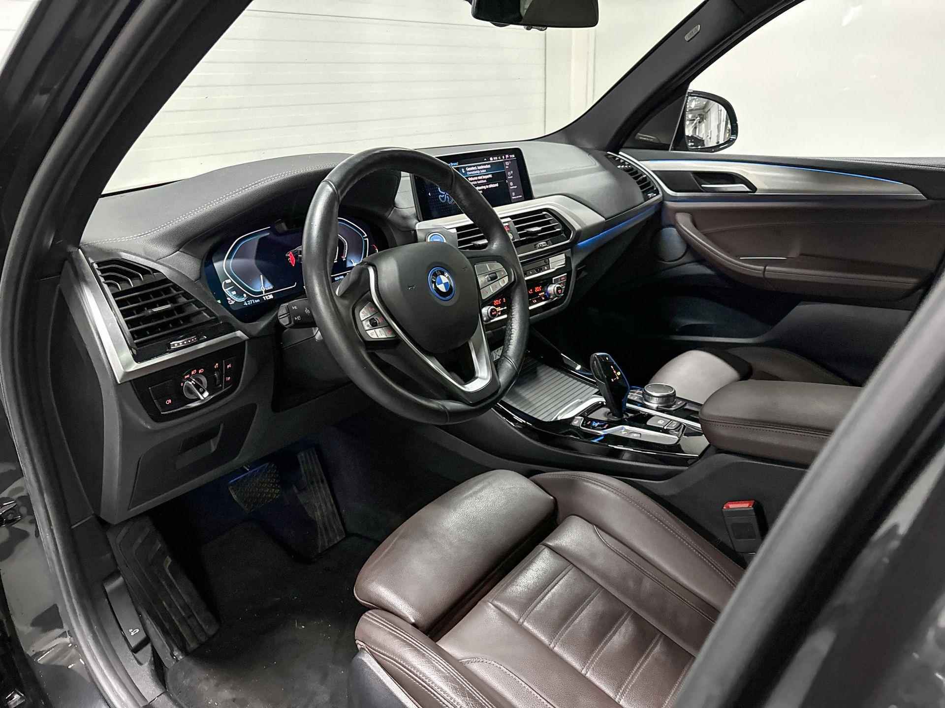 BMW iX3 High Executive 80 kWh - 16/18