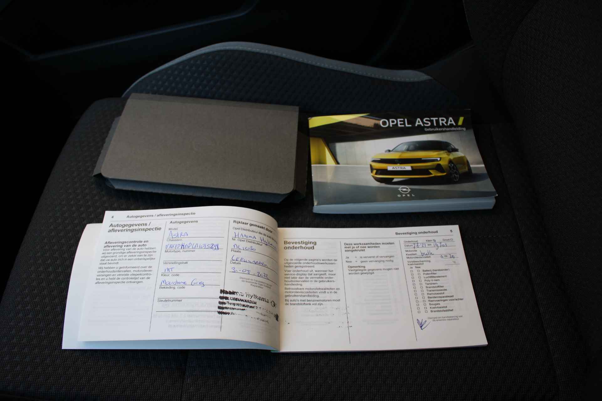 Opel Astra 1.2 Turbo 110PK Edition + 16"/ Navi/ Clima/ Cruise/ LED/ NL auto - 34/50