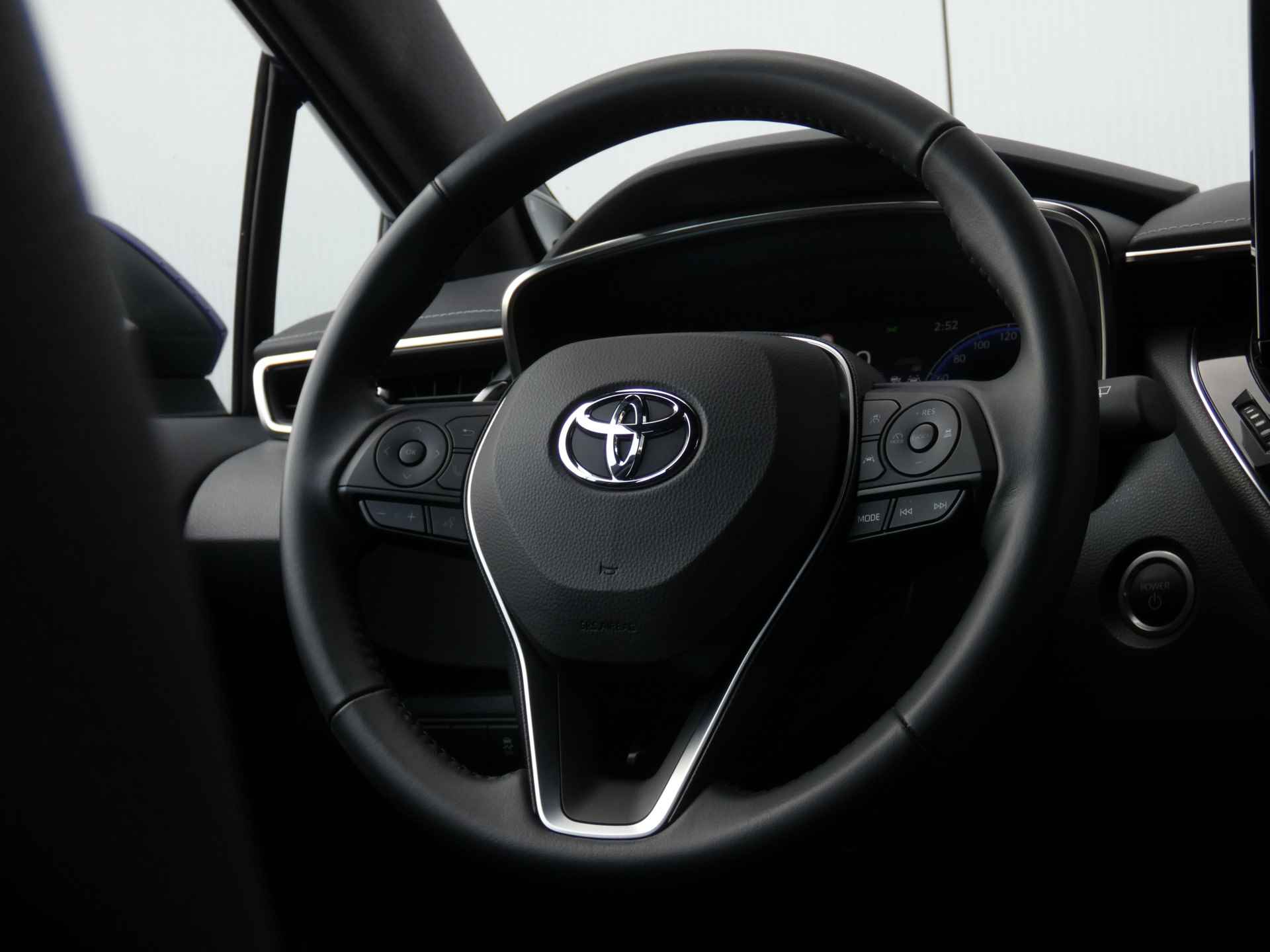 Toyota Corolla Hybrid Executive | JBL | Navigatie | Adaptieve Cruise | Keyless - 22/60