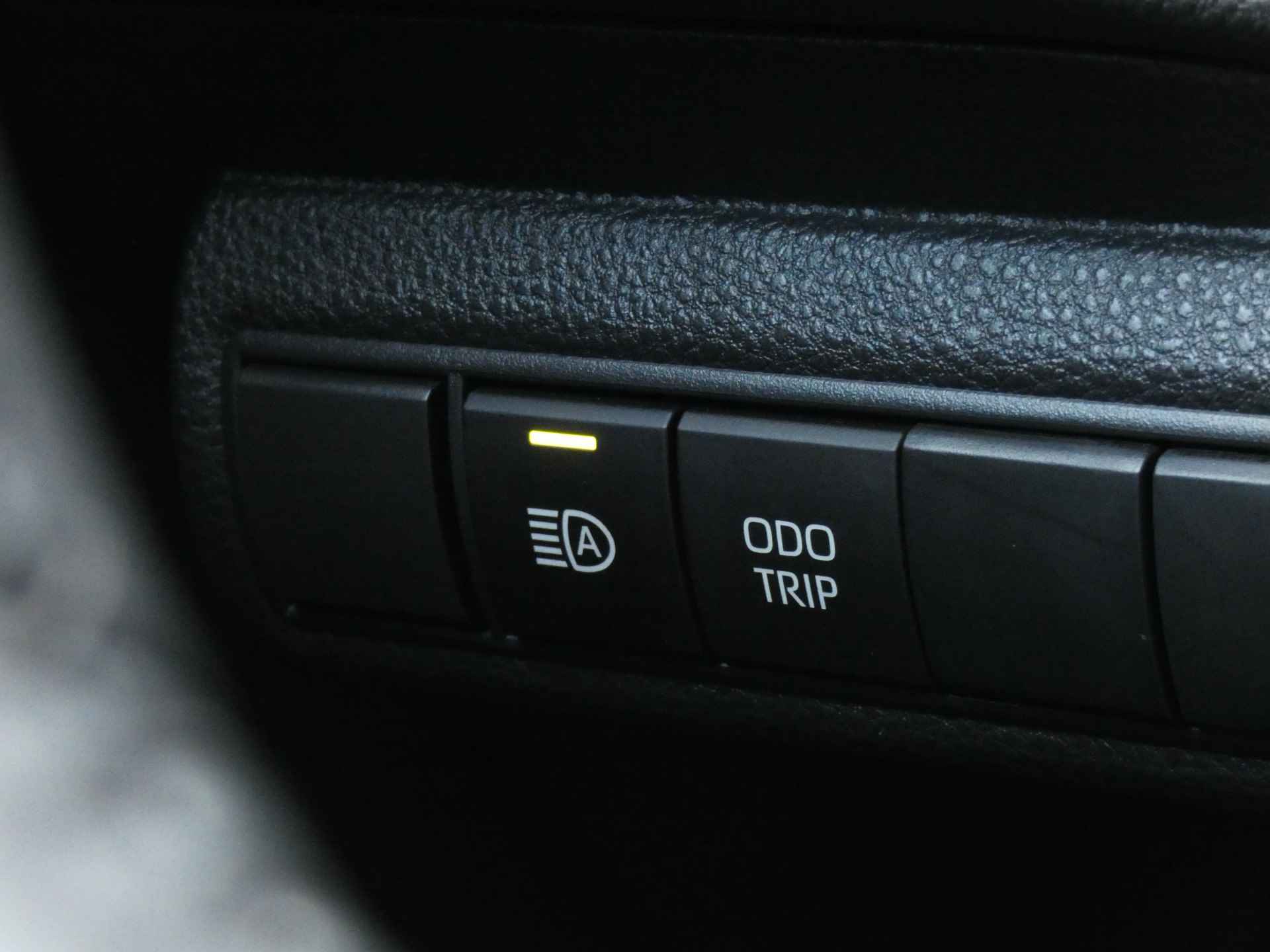 Toyota Corolla Hybrid Executive | JBL | Navigatie | Adaptieve Cruise | Keyless - 30/60