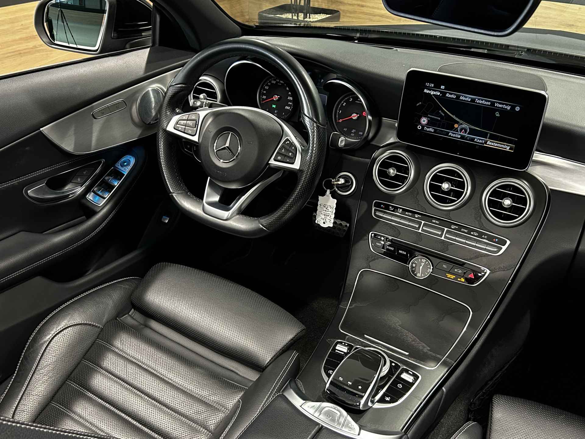 Mercedes-Benz C-Klasse Cabrio 250 AMG 211PK // Distronic // Burmester // Head-up display // Rij Assistentie pakket // Comand Navi // Actieve dodehoek a - 12/53