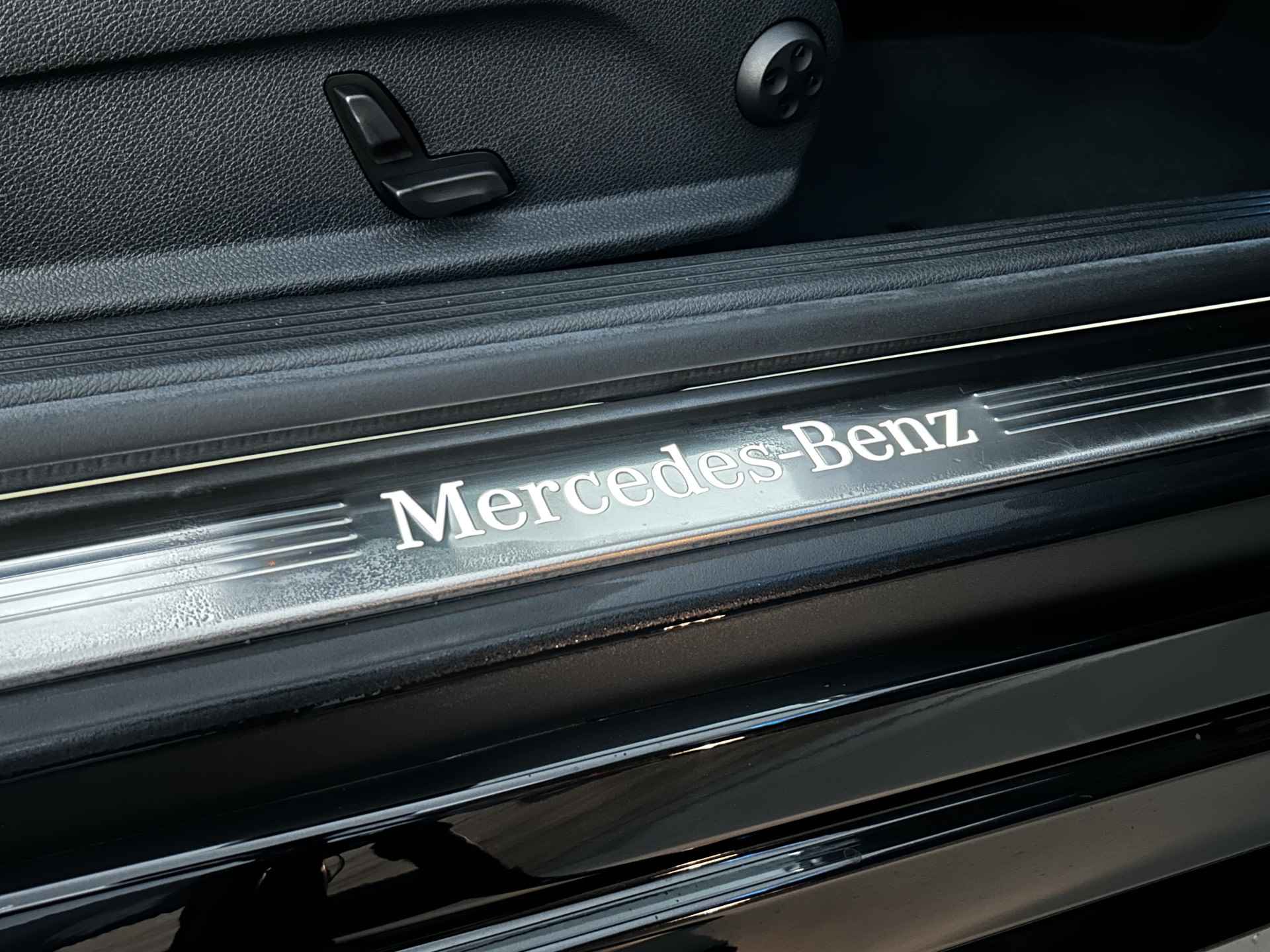 Mercedes-Benz C-Klasse Cabrio 250 AMG 211PK // Distronic // Burmester // Head-up display // Rij Assistentie pakket // Comand Navi // Actieve dodehoek a - 25/53
