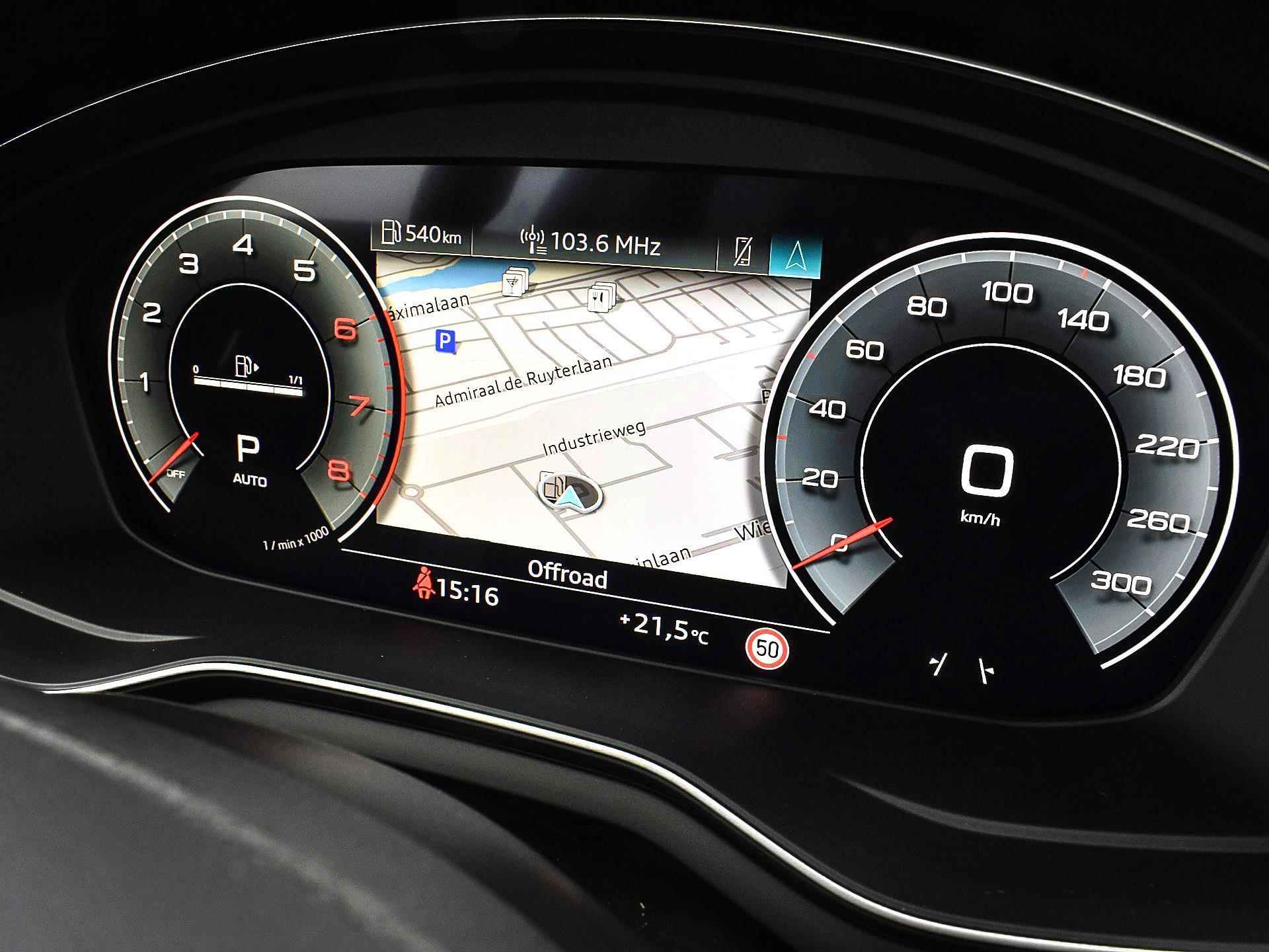 Audi A4 Avant 35 TFSI 150pk S-Tronic S edition Competition | Navigatie | Camera | Apple Car Play | 19'' Velgen | PDC V+A | Clima | Stoelverwarming | Garantie t/m 22-04-2028 of 100.000km - 17/30