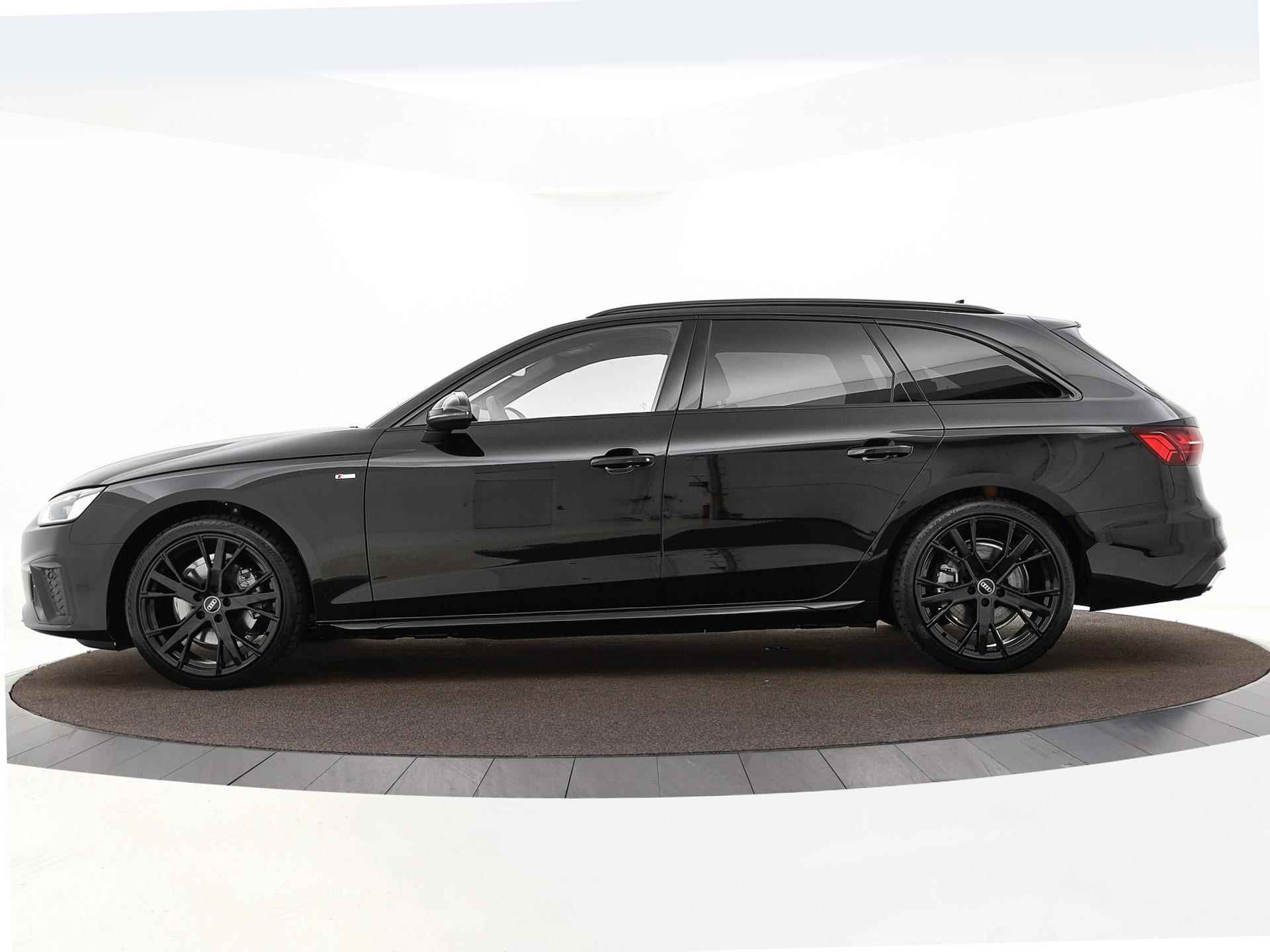 Audi A4 Avant 35 TFSI 150pk S-Tronic S edition Competition | Navigatie | Camera | Apple Car Play | 19'' Velgen | PDC V+A | Clima | Stoelverwarming | Garantie t/m 22-04-2028 of 100.000km - 24/30