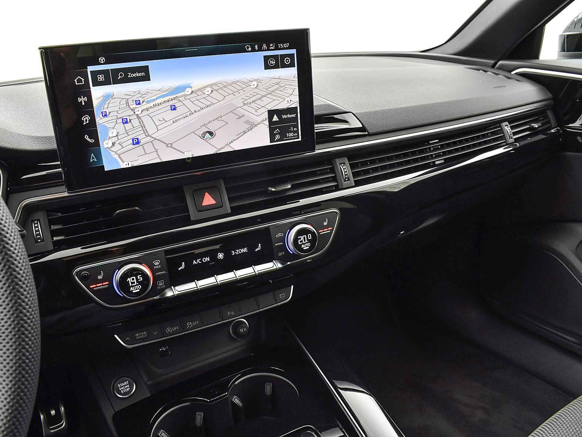 Audi A4 Avant 35 TFSI 150pk S-Tronic S edition Competition | Navigatie | Camera | Apple Car Play | 19'' Velgen | PDC V+A | Clima | Stoelverwarming | Garantie t/m 22-04-2028 of 100.000km - 25/30