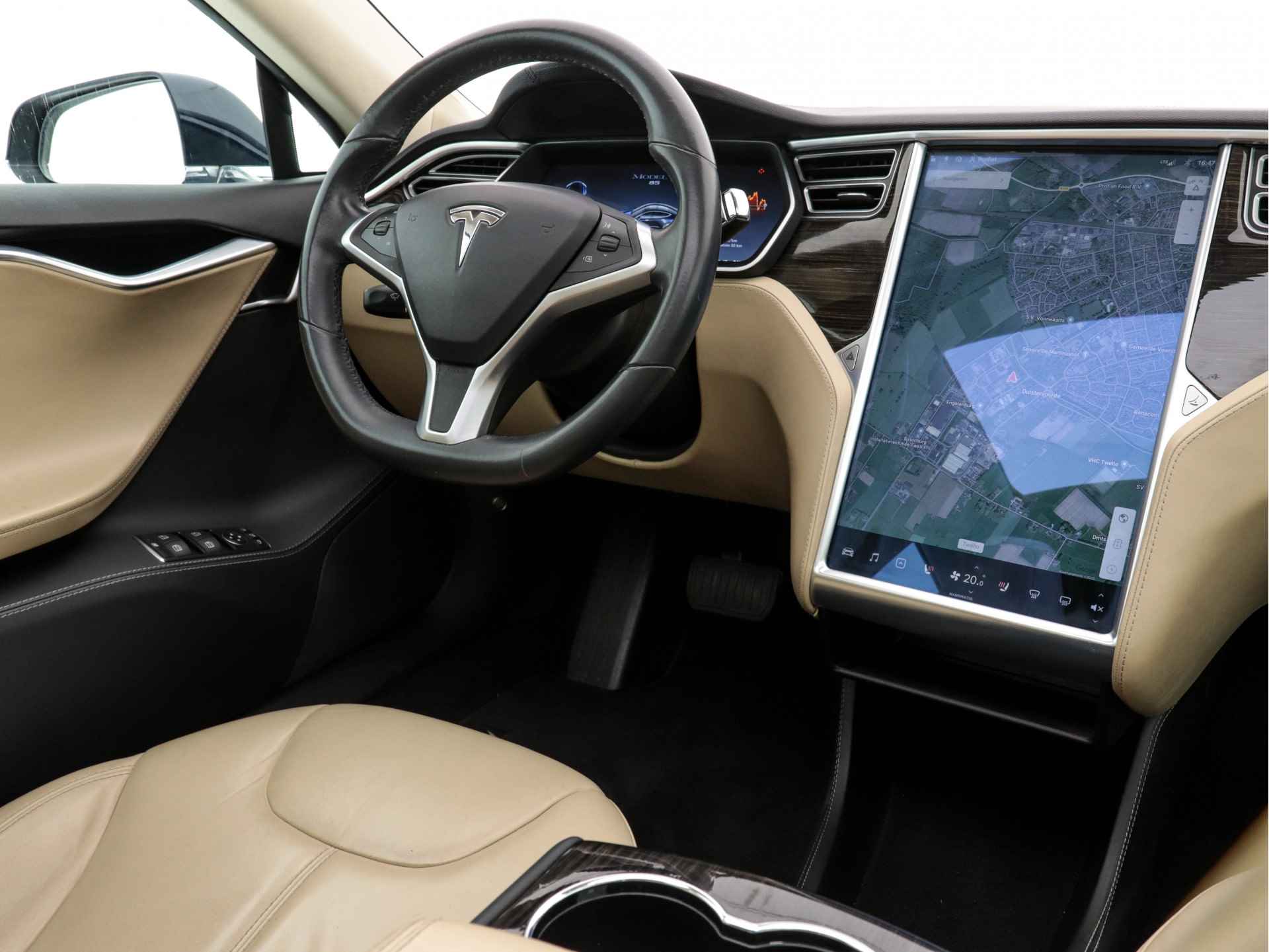 Tesla Model S 85 Base Tech-Pack Sound-Studio-Package [ 3-Fase ] (INCL-BTW) *FREE-SUPERCHARGING* *PANO | KEYLESS | VOLLEDER | NAVI-FULLMAP | FULL-LED | CAMERA | DAB | CRUISE | COMFORT-SEATS | 19"ALU* - 7/32