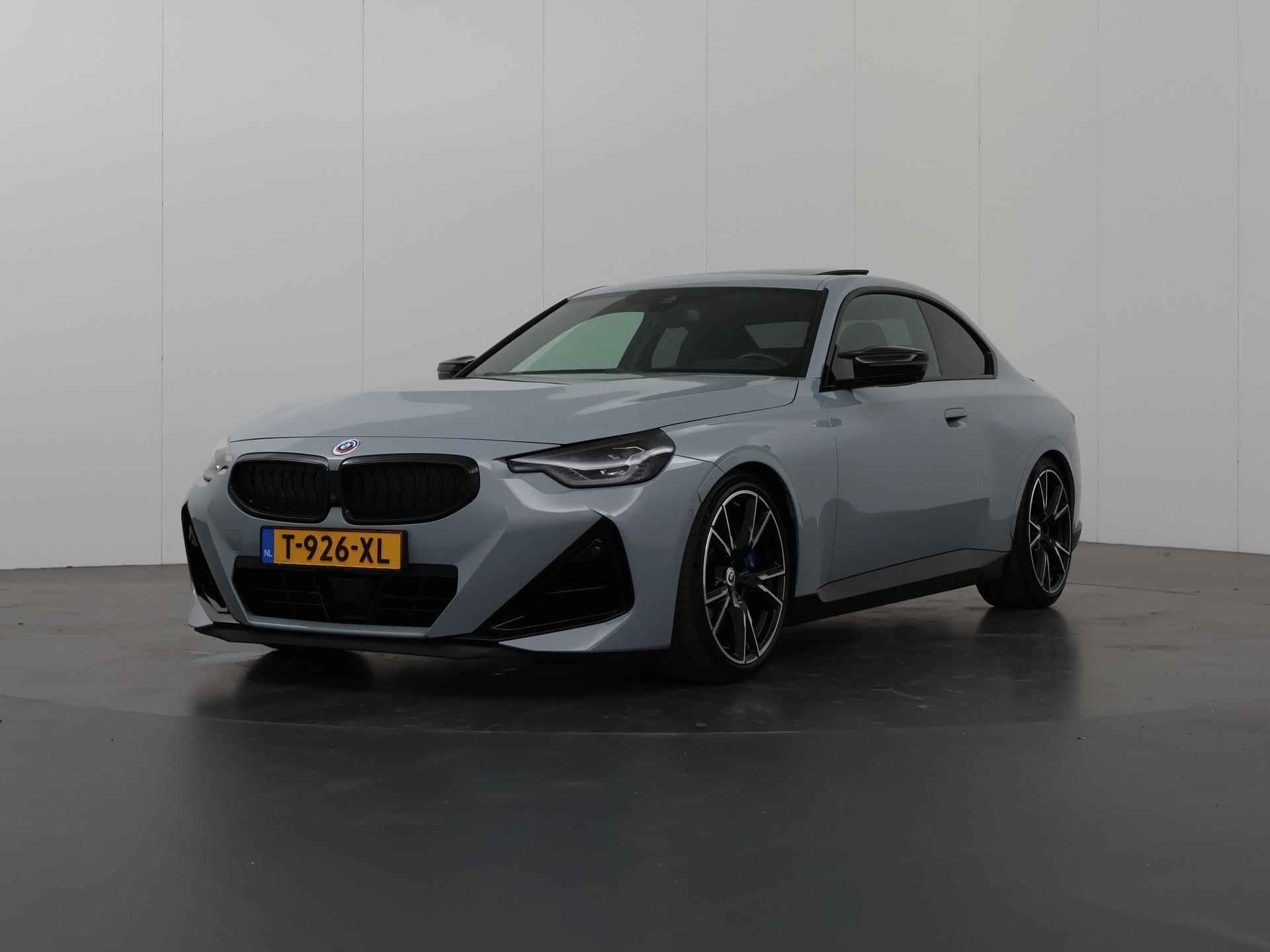 BMW 2-serie Coupé M240i xDrive | Harman/Kardon | Schuif/Kanteldak | Stuur/Stoelverwarming | Adaptief Onderstel | Ele.verstelbare stoelen + Geheugen | Adaptieve LED Verlichting | HUD | Sportstoelen | Rijassistent-Systeem | Afneembare Trekhaak | - 39/39