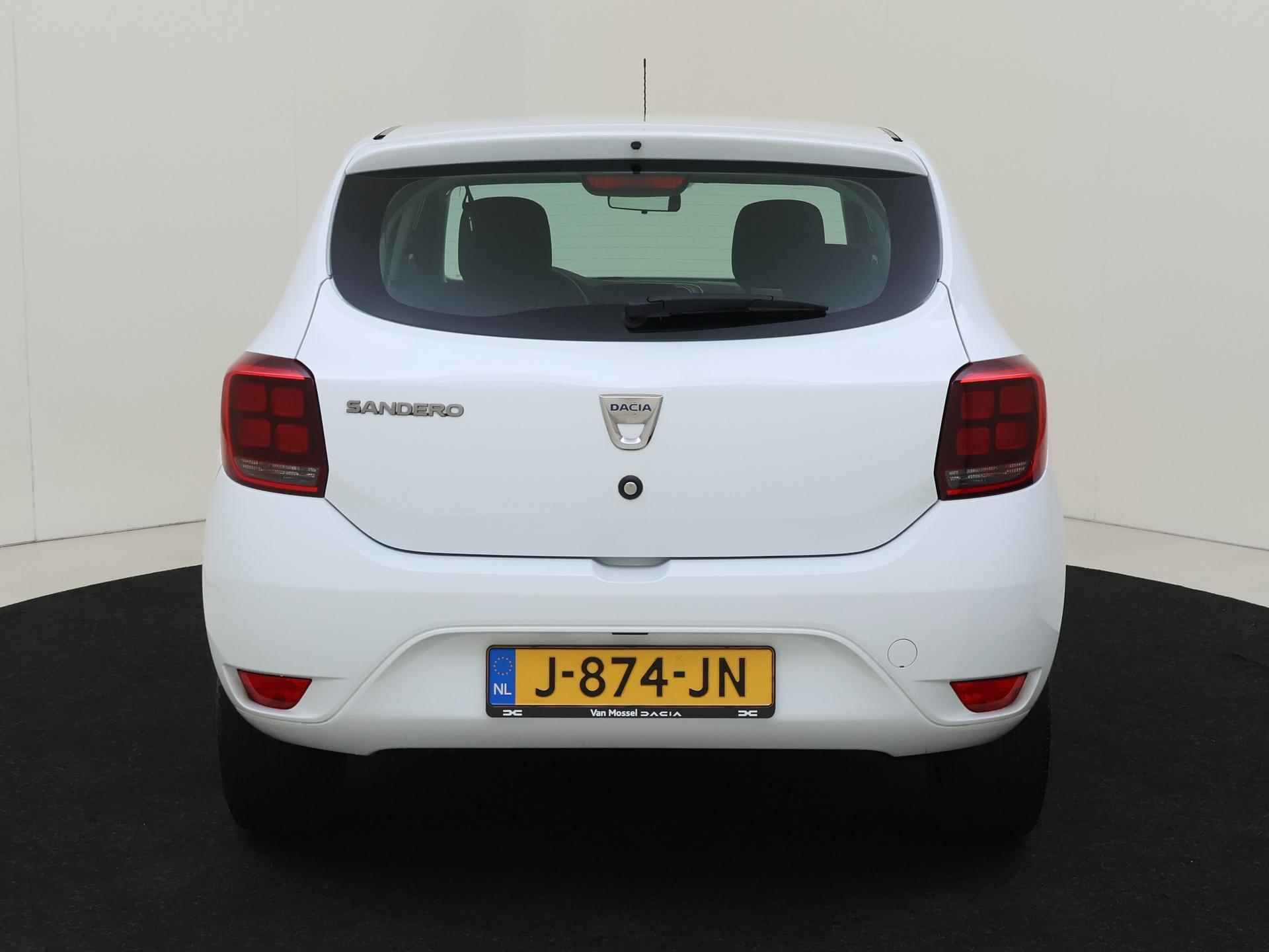 Dacia Sandero 1.0 TCe Bi-Fuel Comfort - 8/25