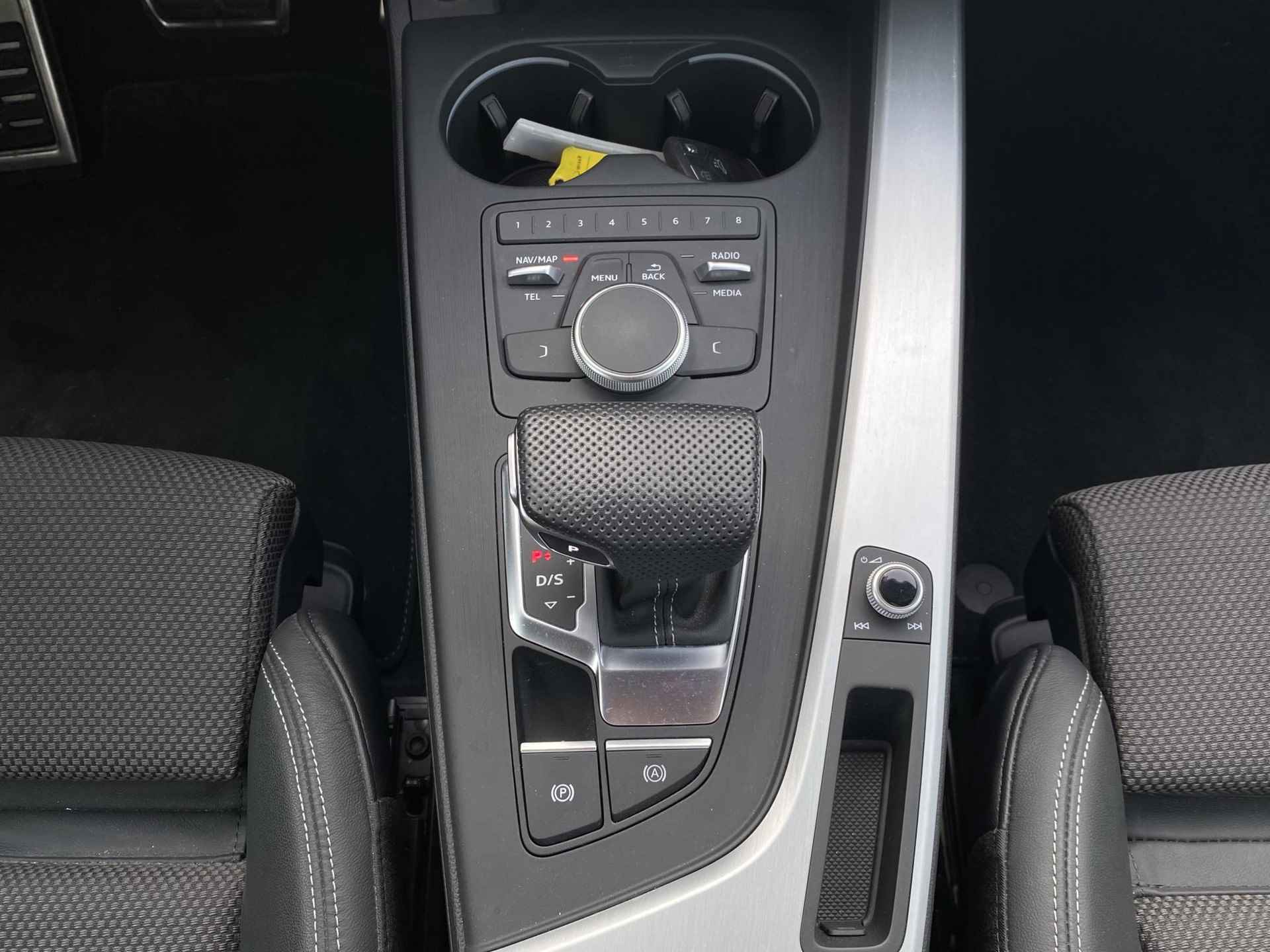 Audi A5 Sportback 40 TFSI Sport S-line Edition | Sportonderstel | Keyless go | Stoelverwarming | Navigatie |  Elektrische achterklep - 23/57