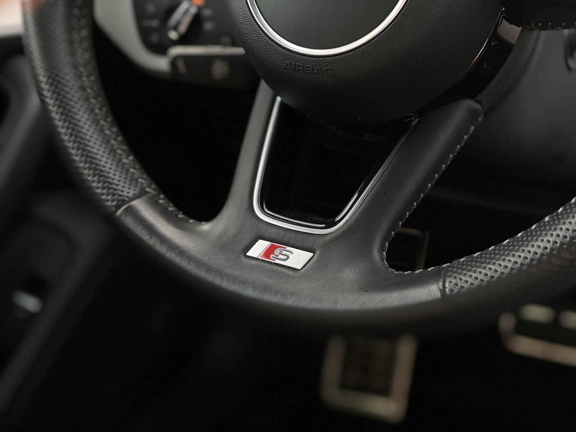 Audi A5 Sportback 40 TFSI Sport S-line Edition | Sportonderstel | Keyless go | Stoelverwarming | Navigatie |  Elektrische achterklep - 28/57