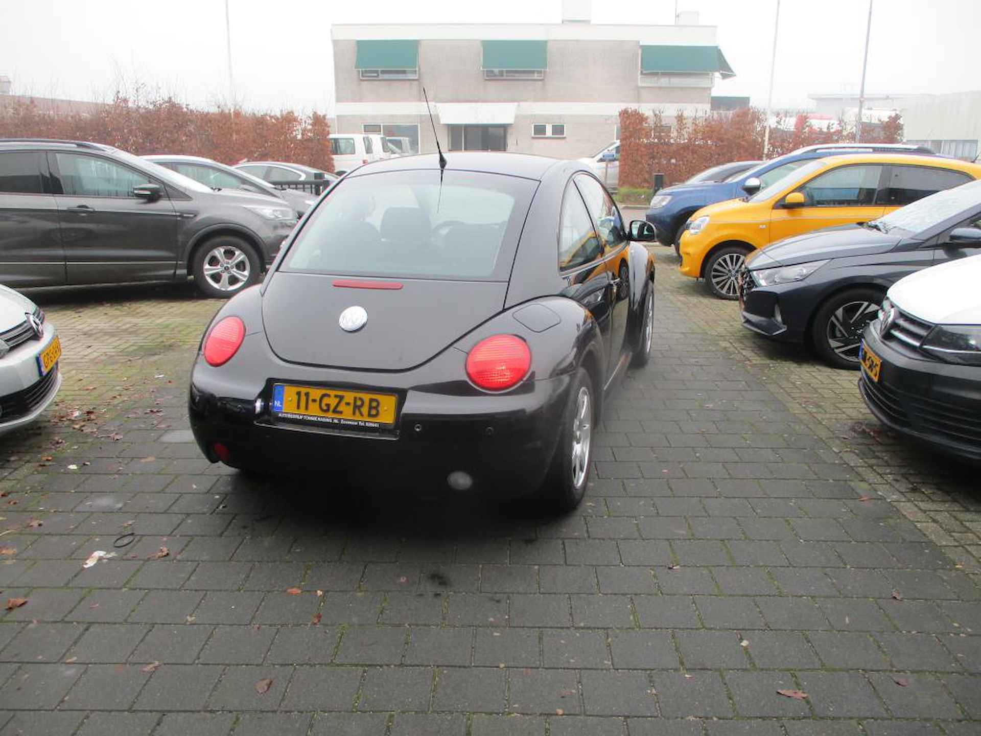 Volkswagen New Beetle 1.6 - 2/7