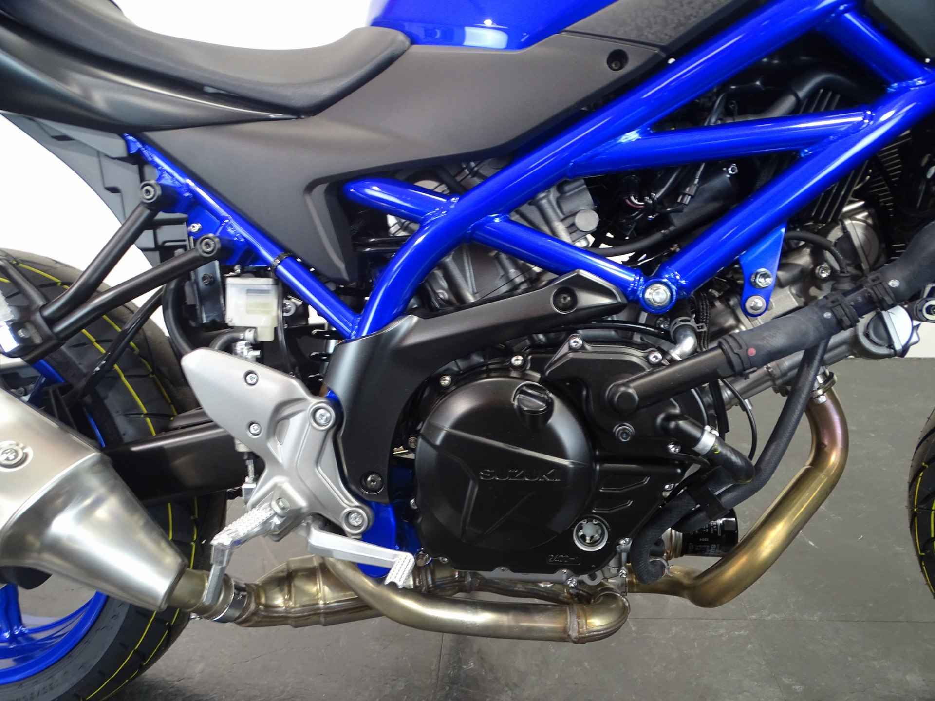 Suzuki SV 650 - 6/7