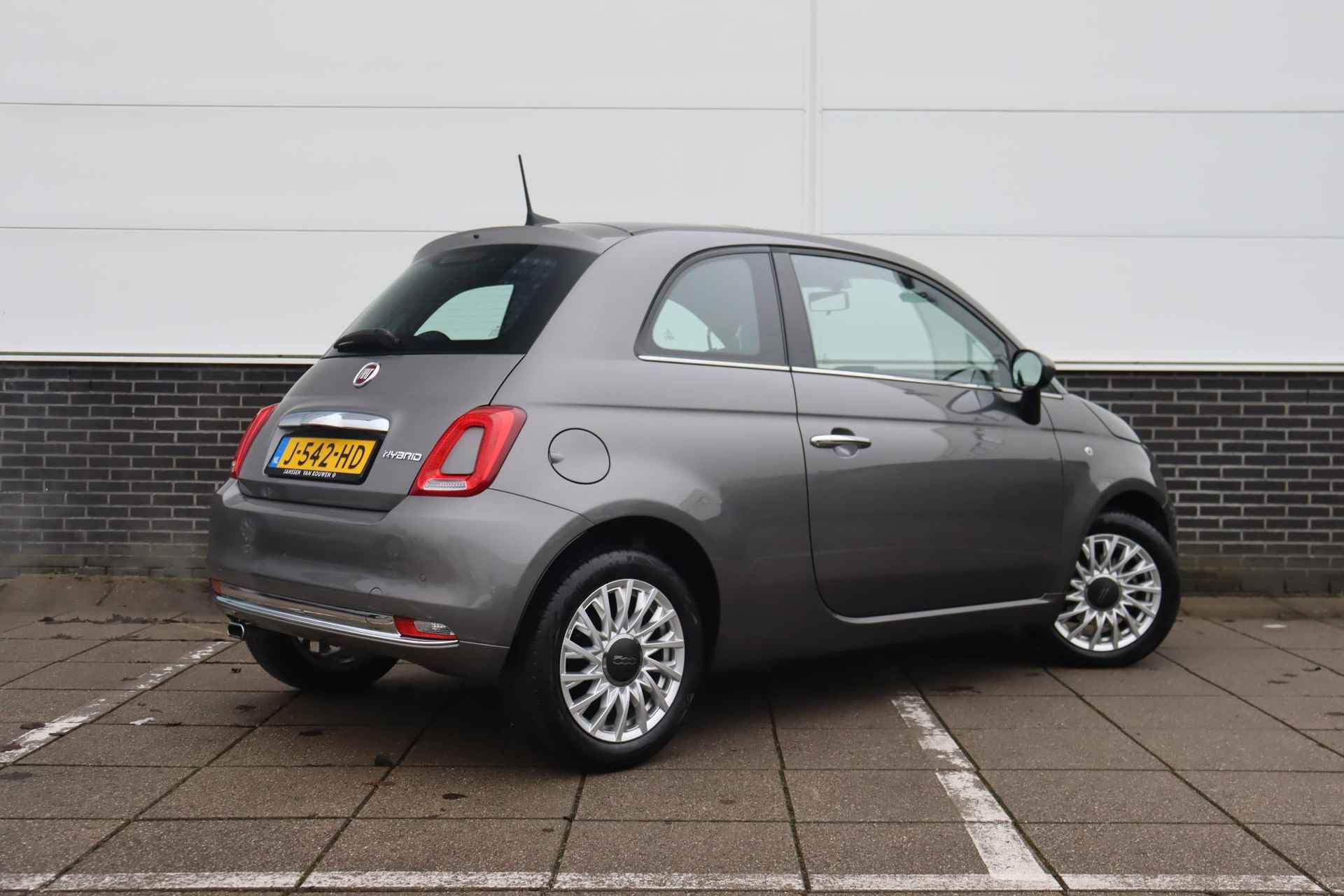 Fiat 500 1.0 Hybrid Star * Uniek * Leder * Pano * - 4/44