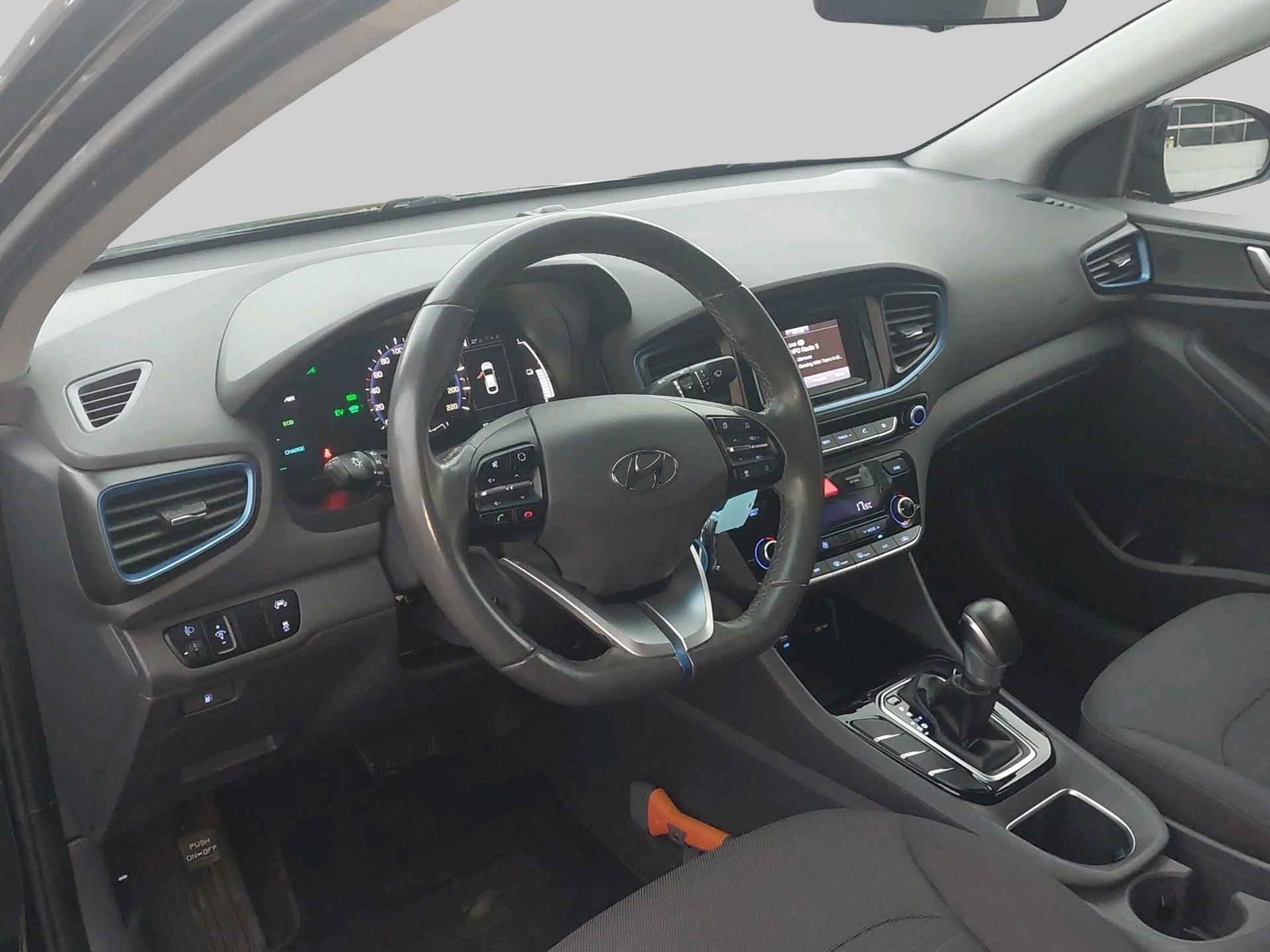 Hyundai IONIQ 1.6 GDi i-Motion - 8/27