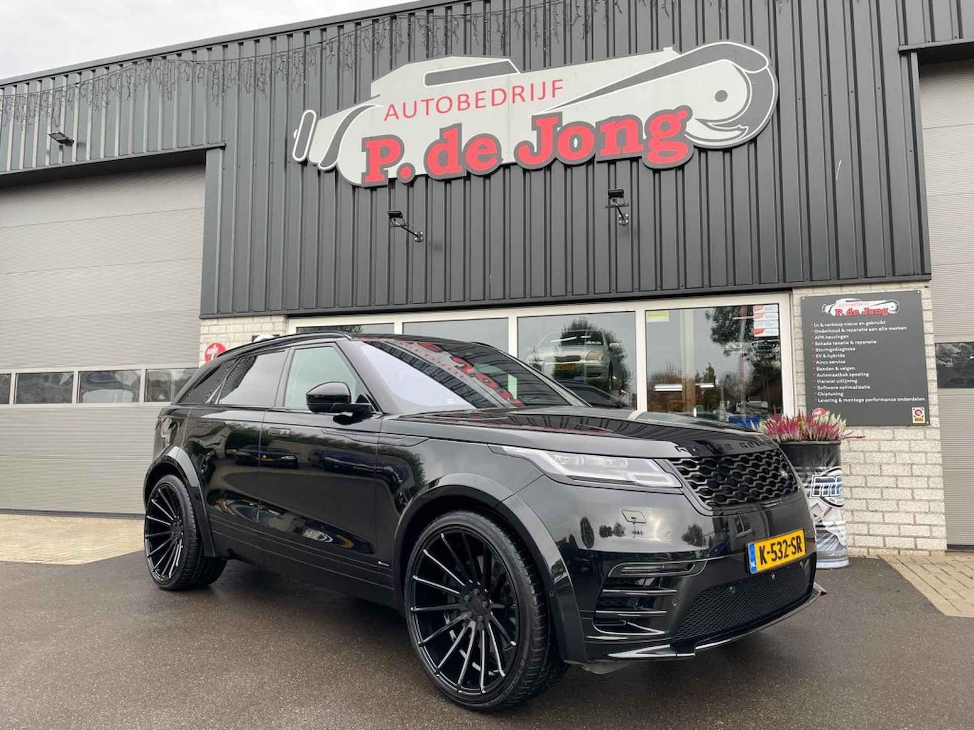 LAND ROVER Range Rover Velar 2.0 P400E R-dynamic HSE, HAMANN widebody, 1e eigenaar! - 16/54