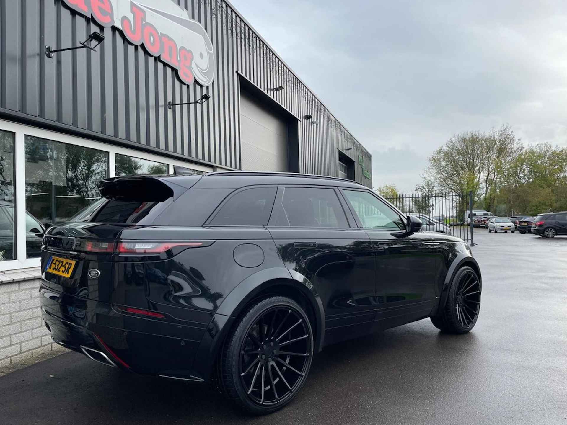 LAND ROVER Range Rover Velar 2.0 P400E R-dynamic HSE, HAMANN widebody, 1e eigenaar! - 27/54