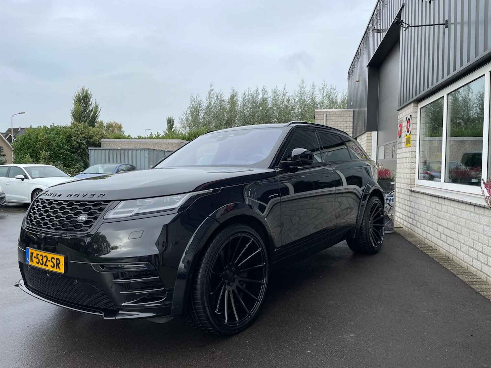 LAND ROVER Range Rover Velar 2.0 P400E R-dynamic HSE, HAMANN widebody, 1e eigenaar! - 29/54