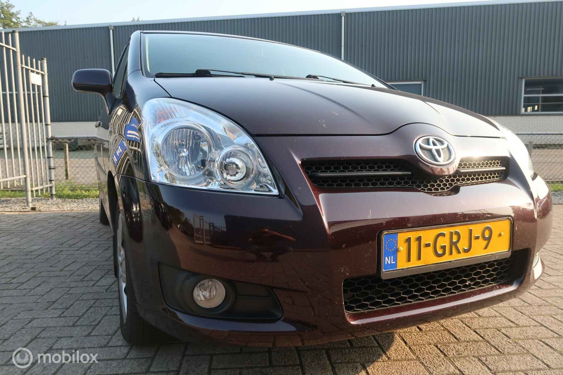 Toyota Corolla Verso 1.8 VVT-i Sol TREKHAAK, CLIMA - 8/17