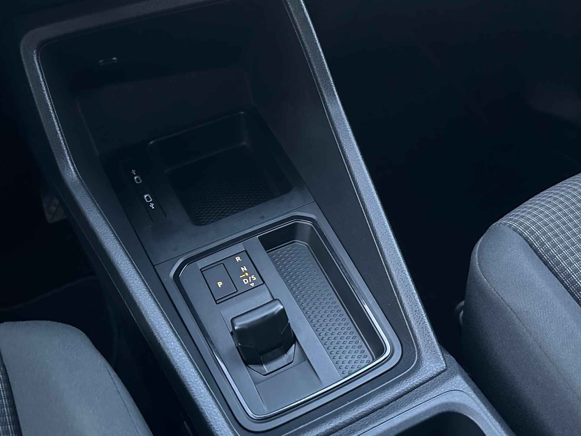 Volkswagen Caddy 1.4 TSI 5p AUTOMAAT | KLIMA | BOVAG ! - 26/32