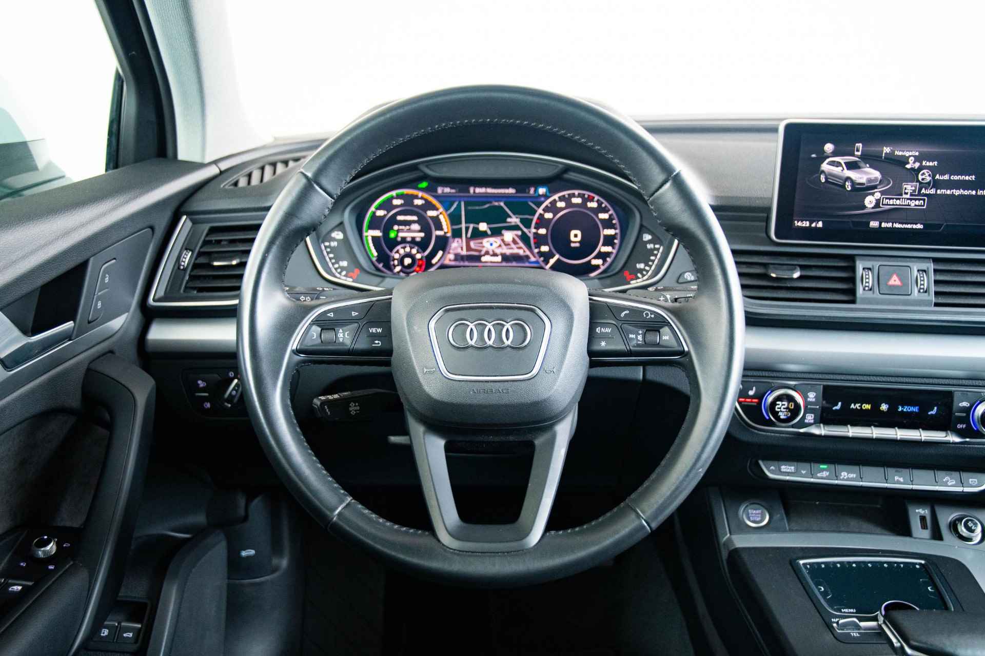 Audi Q5 50 TFSI e quattro S edition Panoramadak - Cruise Control - Audi Soundsystem - Comfortsleutel - Achteruitrijcamera - Parkeerhulp Plus - LED Koplampen - 32/59