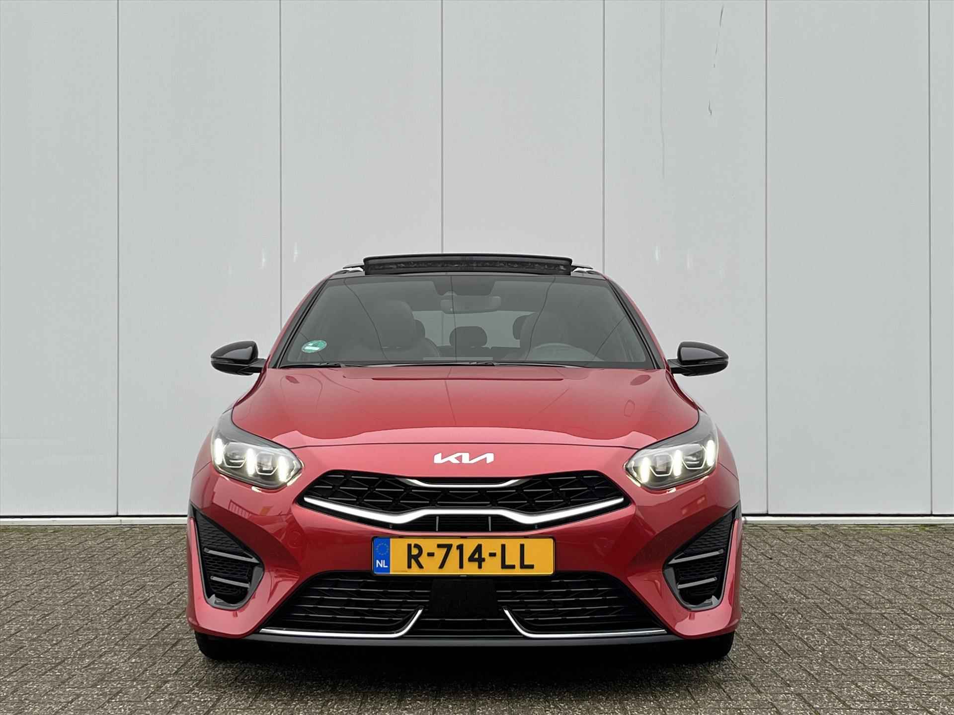 KIA Ceed 1.0 T-GDi 120pk GT-Line | Keyless | Schuif- Kanteldak | Carplay | Camera en Sensoren Achter | Carplay | Dealerauto | - 2/56