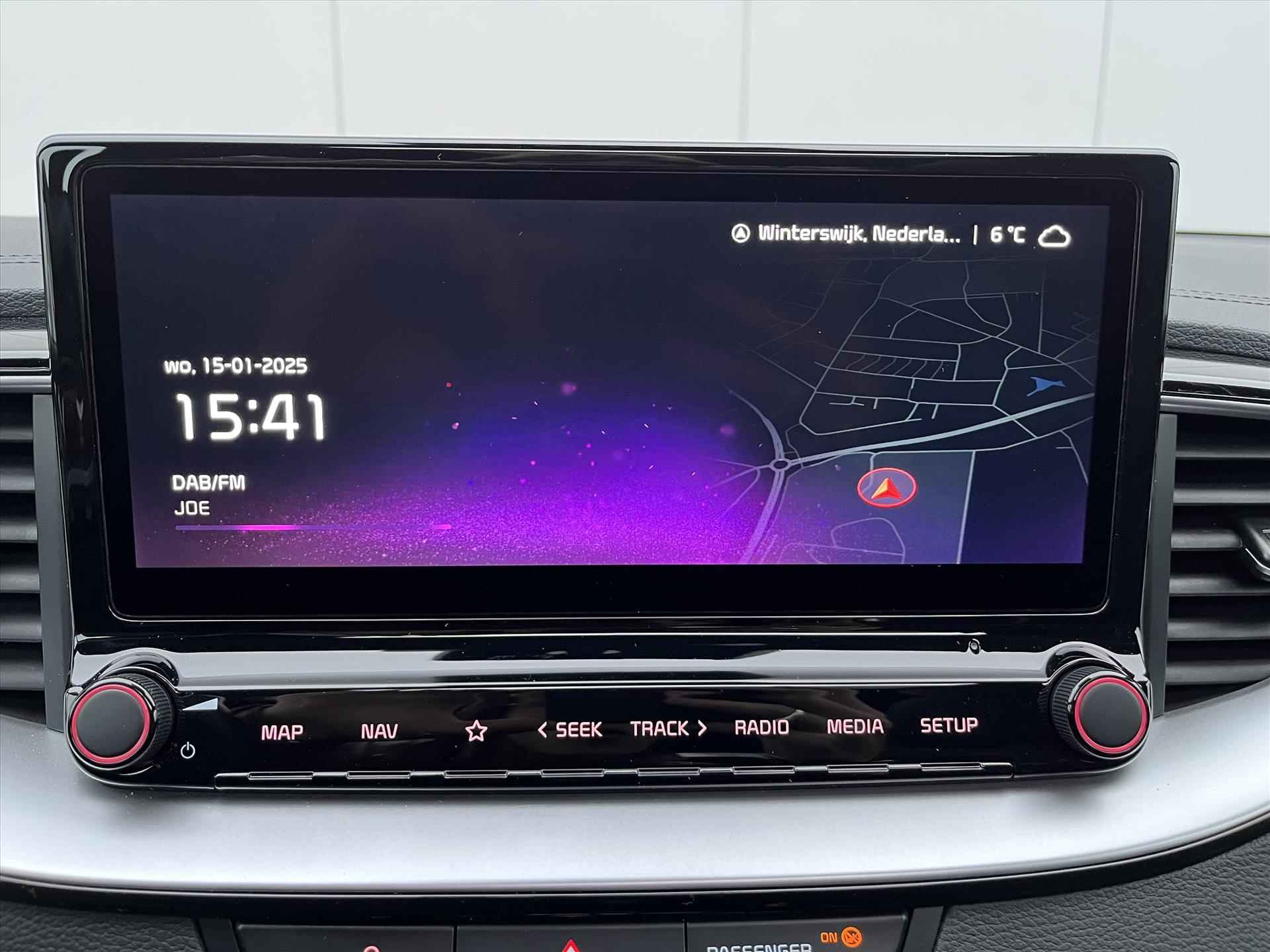 KIA Ceed 1.0 T-GDi 120pk GT-Line | Keyless | Schuif- Kanteldak | Carplay | Camera en Sensoren Achter | Carplay | Dealerauto | - 24/56