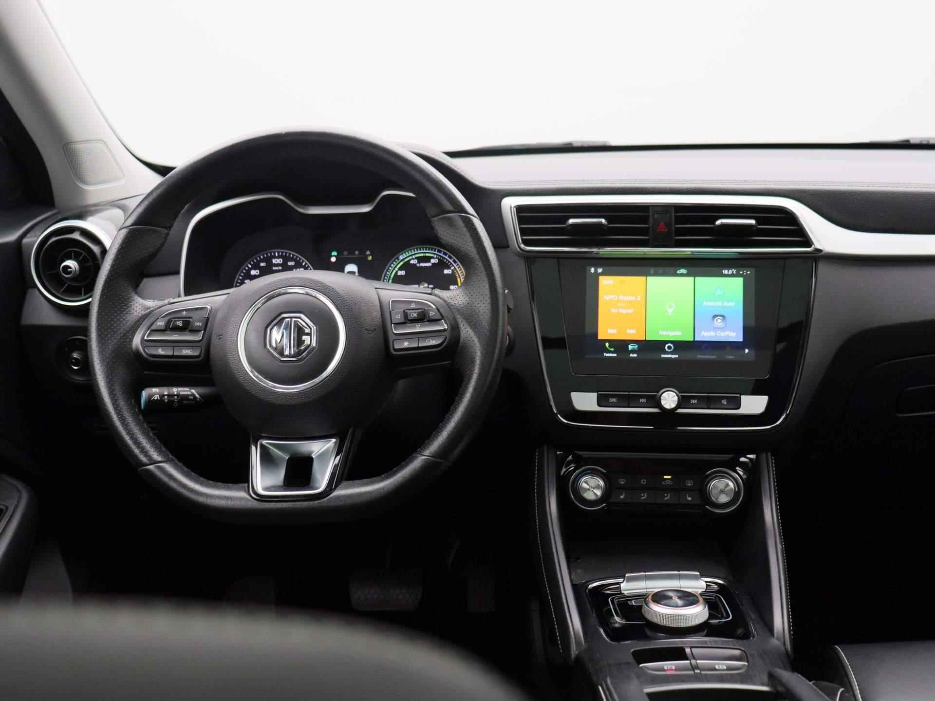 MG ZS EV Luxury 45 kWh | Leder | Navi | Panoramadak | Camera | Apple CarPlay | Adaptive Cruise Control | - 7/38