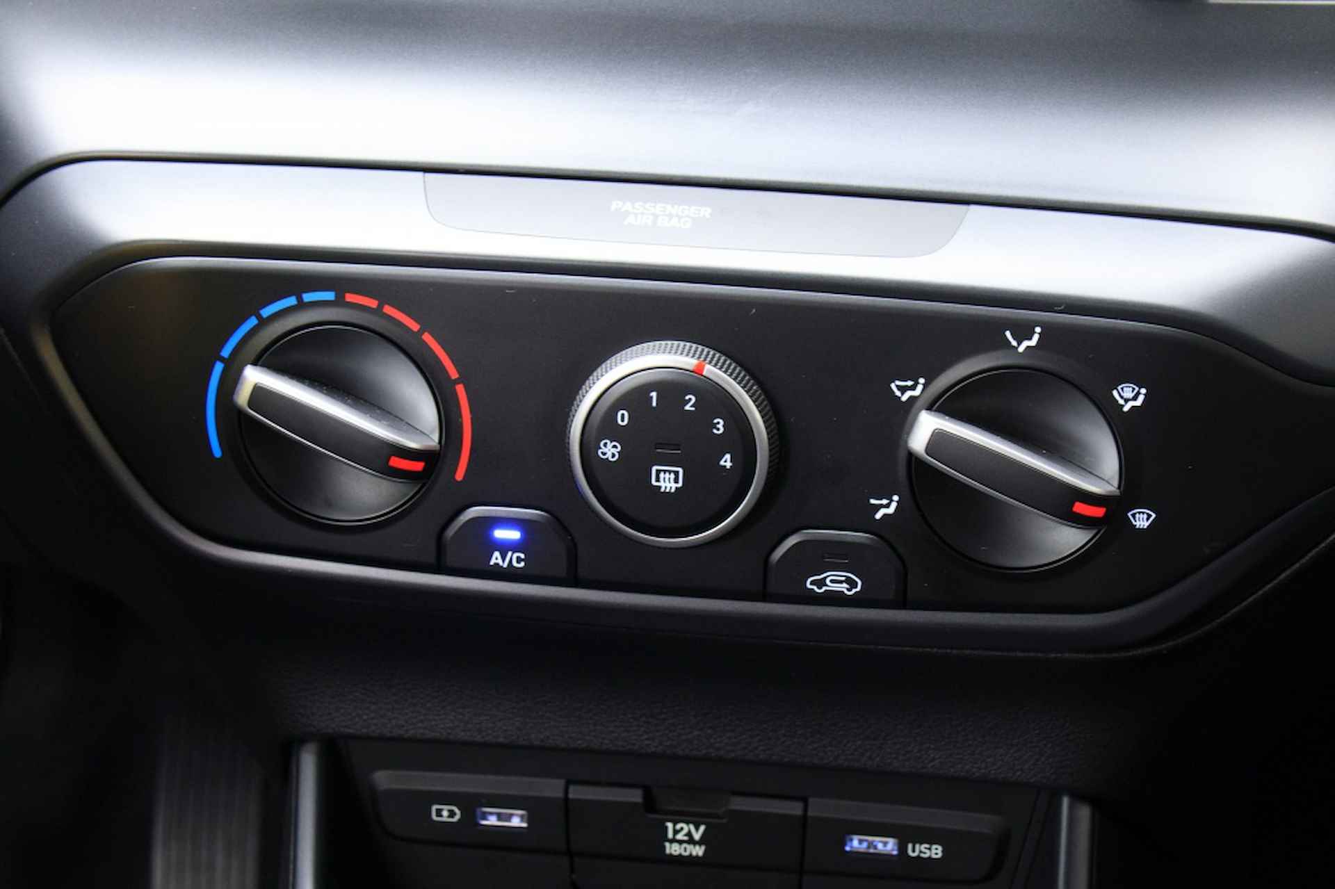 Hyundai i20 1.0 T-GDI Comfort | Navigatie via CarPlay | Cruise control - 32/41
