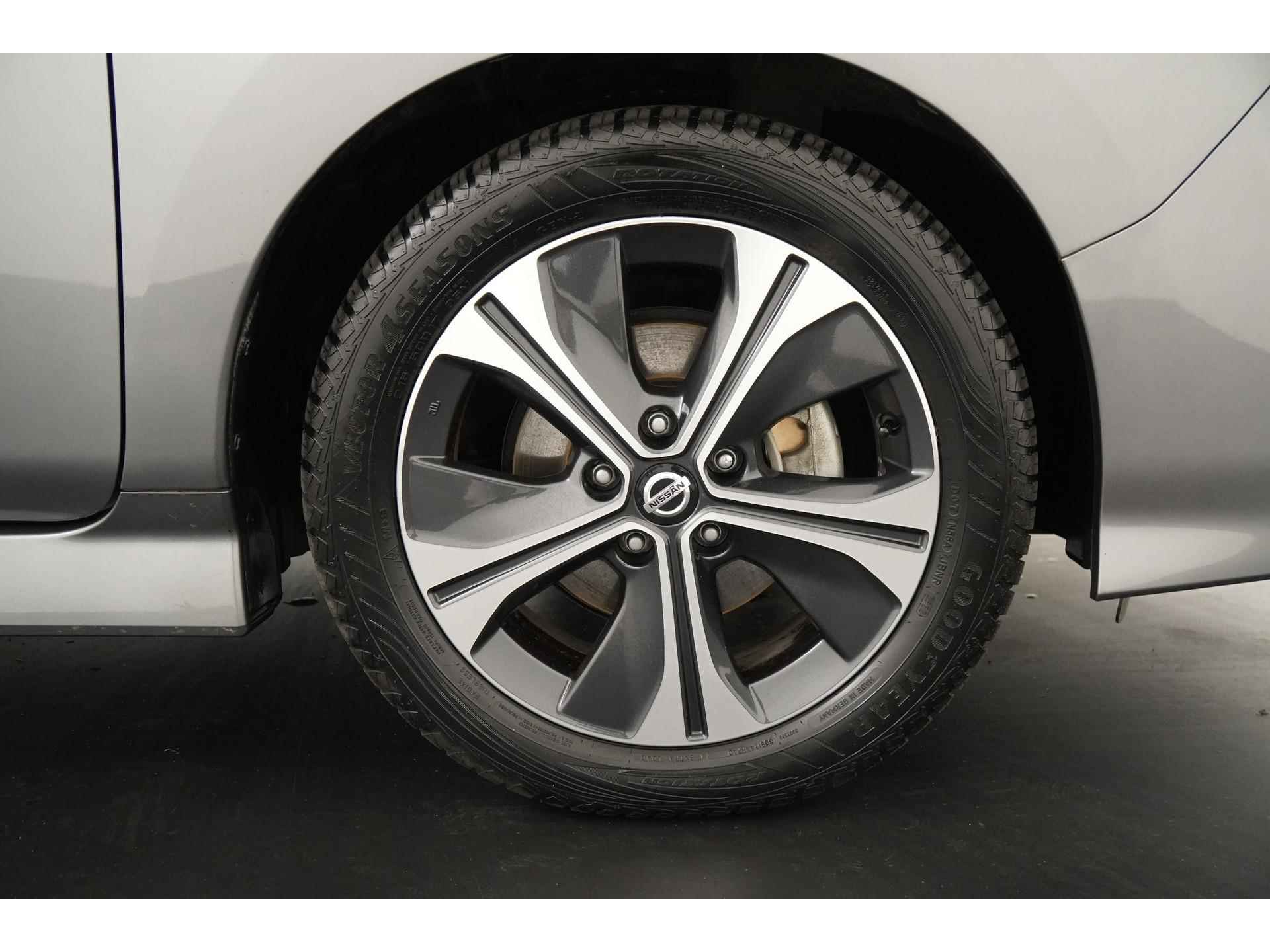 Nissan Leaf Tekna 40 kWh | 14.895 na subsidie | LED | Bose HiFi | 360 camera | Adapt cruise |  Zondag Open! - 34/47