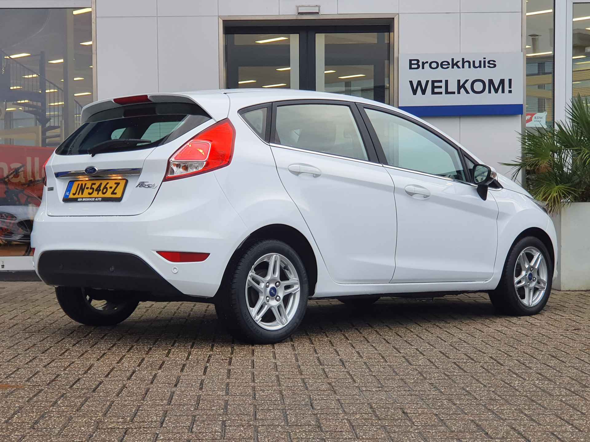 Ford Fiesta 1.0 EcoBoost Titanium | Cruise Control | Airco | Elektrische Ramen | - 5/27