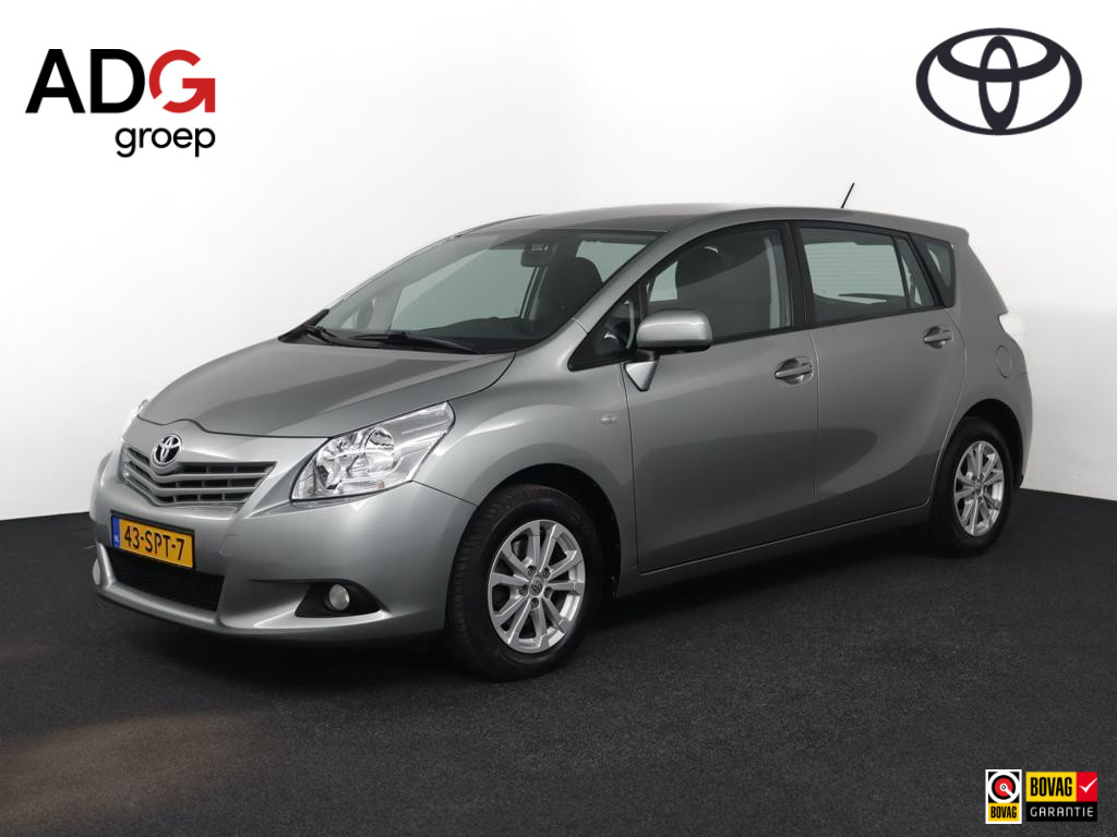 Toyota Verso 1.8 VVT-i Aspiration | Trekhaak | Climate control | Cruise control |