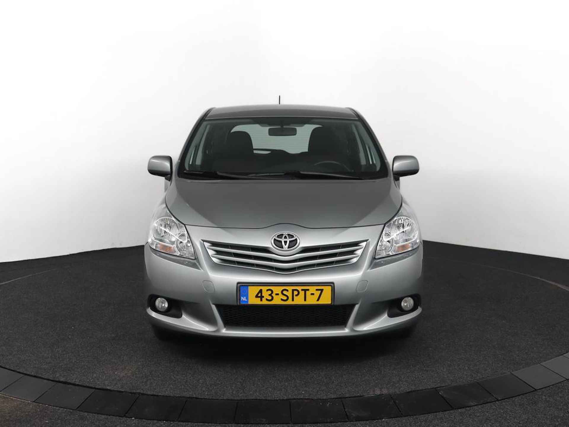 Toyota Verso 1.8 VVT-i Aspiration | Trekhaak | Climate control | Cruise control | - 14/67