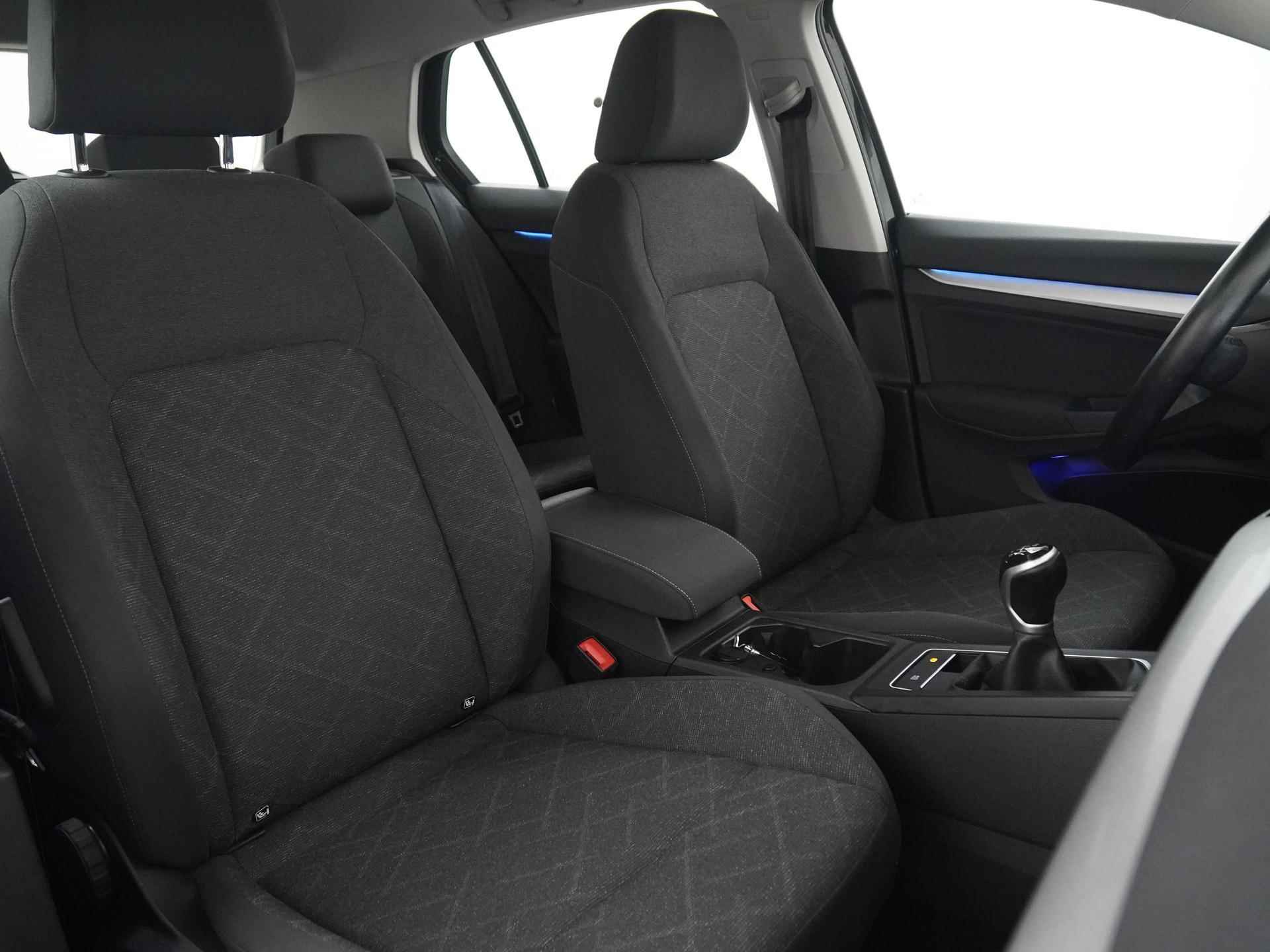 Volkswagen Golf 1.5 TSI Life  | Schuifdak | Stuur & Stoelverwarming | Matrix LED | Zondag Open! - 24/39