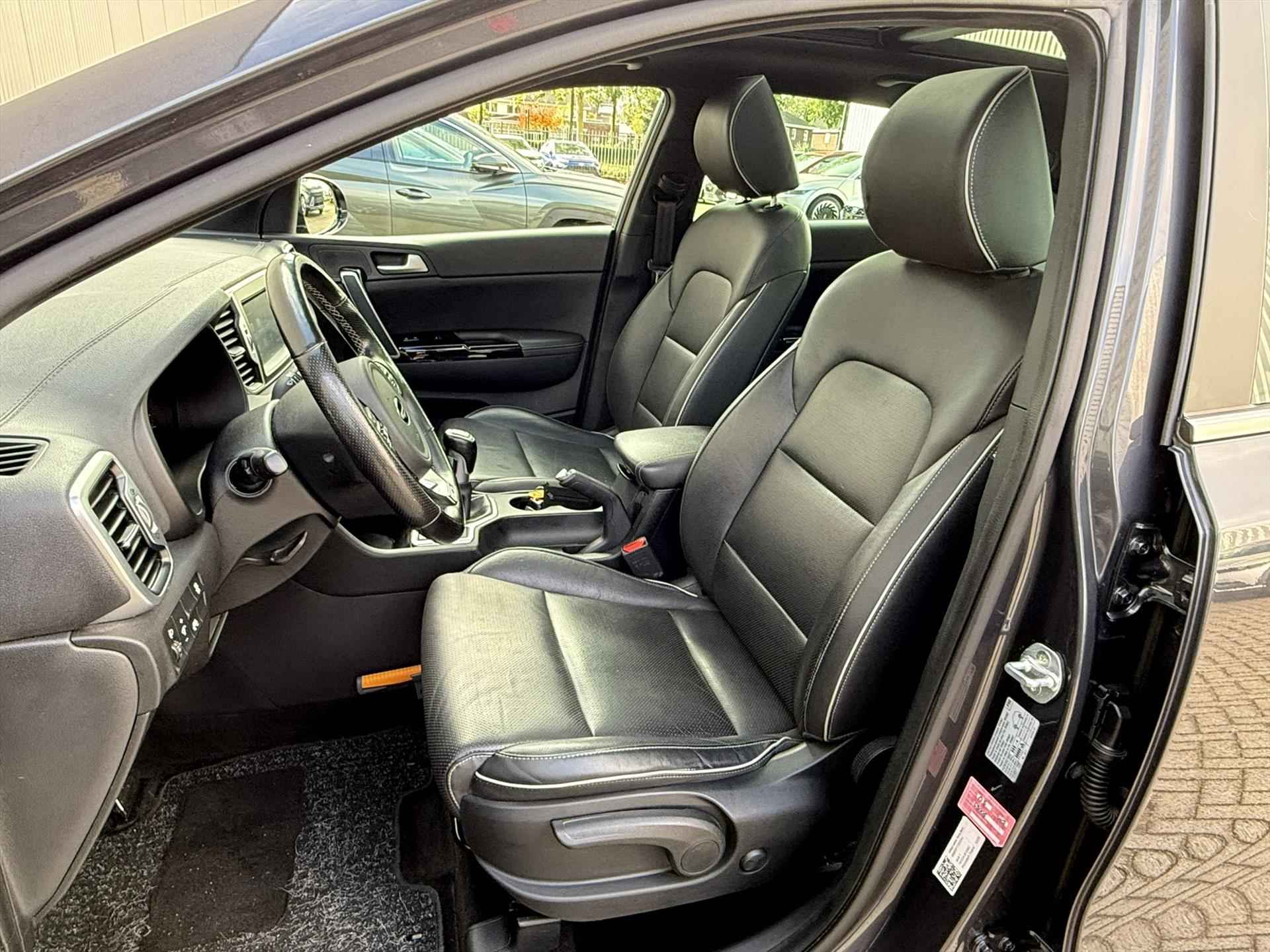 KIA Sportage 1.6 T-GDI 177pk GT-Line  Lederen bekleding | Panoramadak | Afn. trekhaak 1900kg| Navigatie | Apple Carplay/Android Auto - 17/51