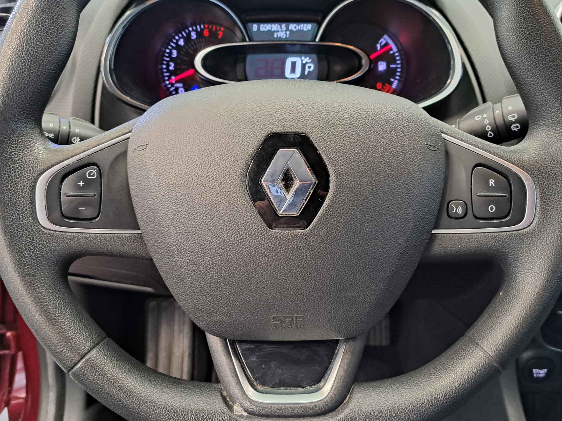 Renault Clio 1.2 TCe Zen Automaat Navigatie Airconditioning Cruise 16"LM 119 PK! - 8/18