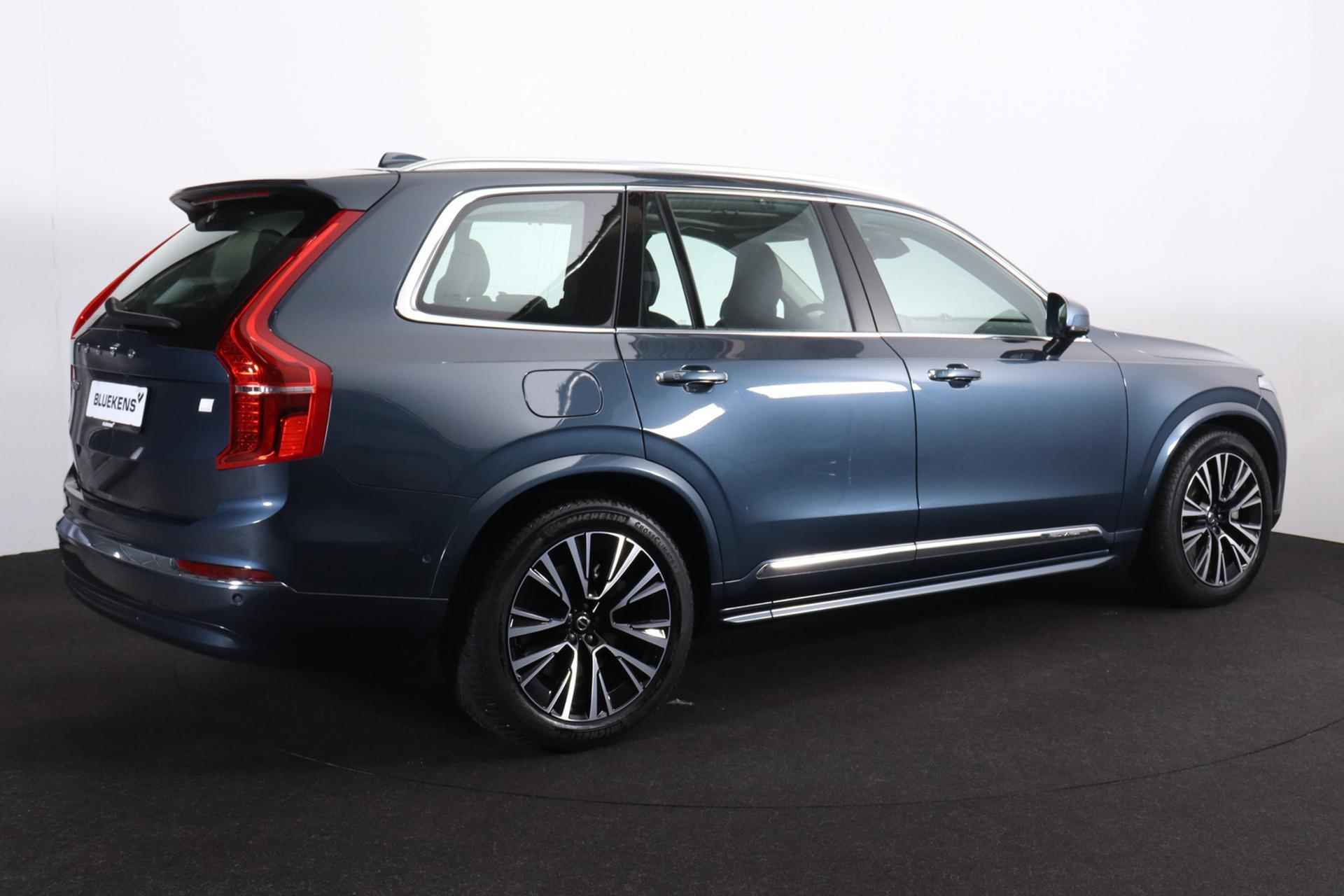 Volvo XC90 T8 Recharge AWD Ultimate Bright - Luchtvering - Panorama/schuifdak - IntelliSafe Assist & Surround - 360º Camera - Bowers & Wilkins audio - Verwarmde voorstoelen, stuur & achterbank - Parkeersensoren voor & achter - Elektr. bedienb. voorstoelen met geheugen - Draadloze tel. lader - Standkachel - Elektr. inklapbare trekhaak - 20' LMV - 5/27