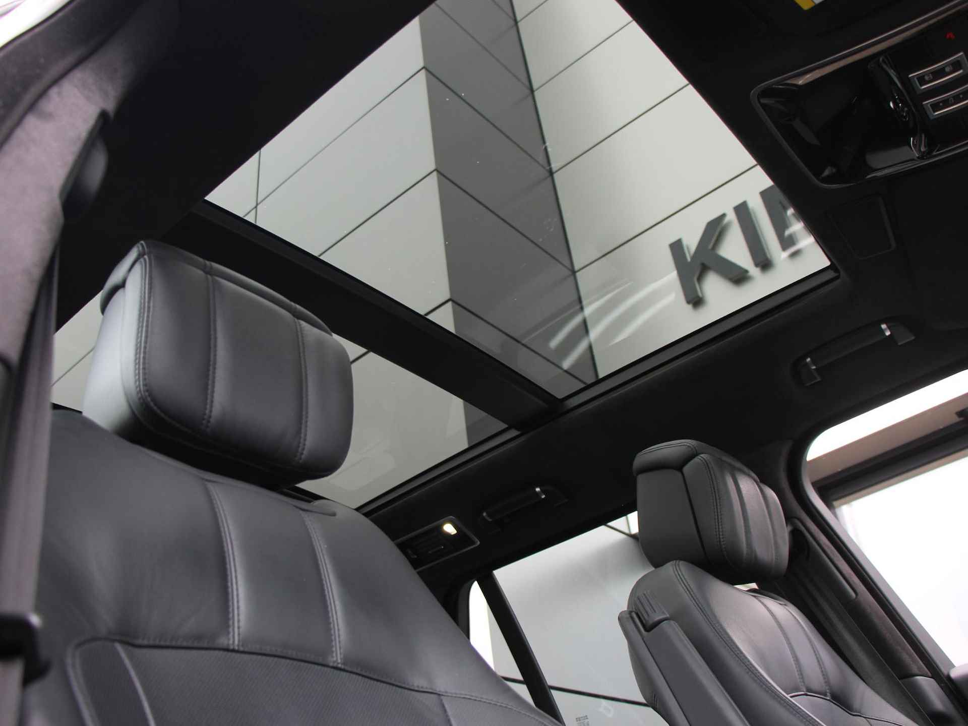 Land Rover Range Rover P400e Autobiography | Adaptive Cruise Control | Geklimatiseerde stoelen | Schuif/Kanteldak - 25/37